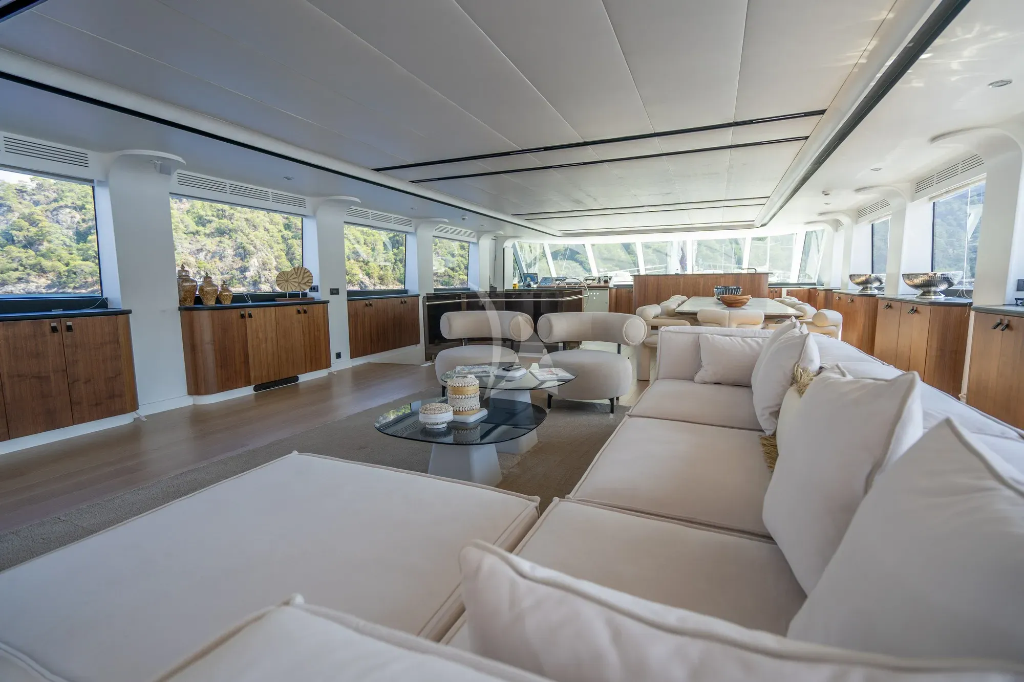 levante_yacht