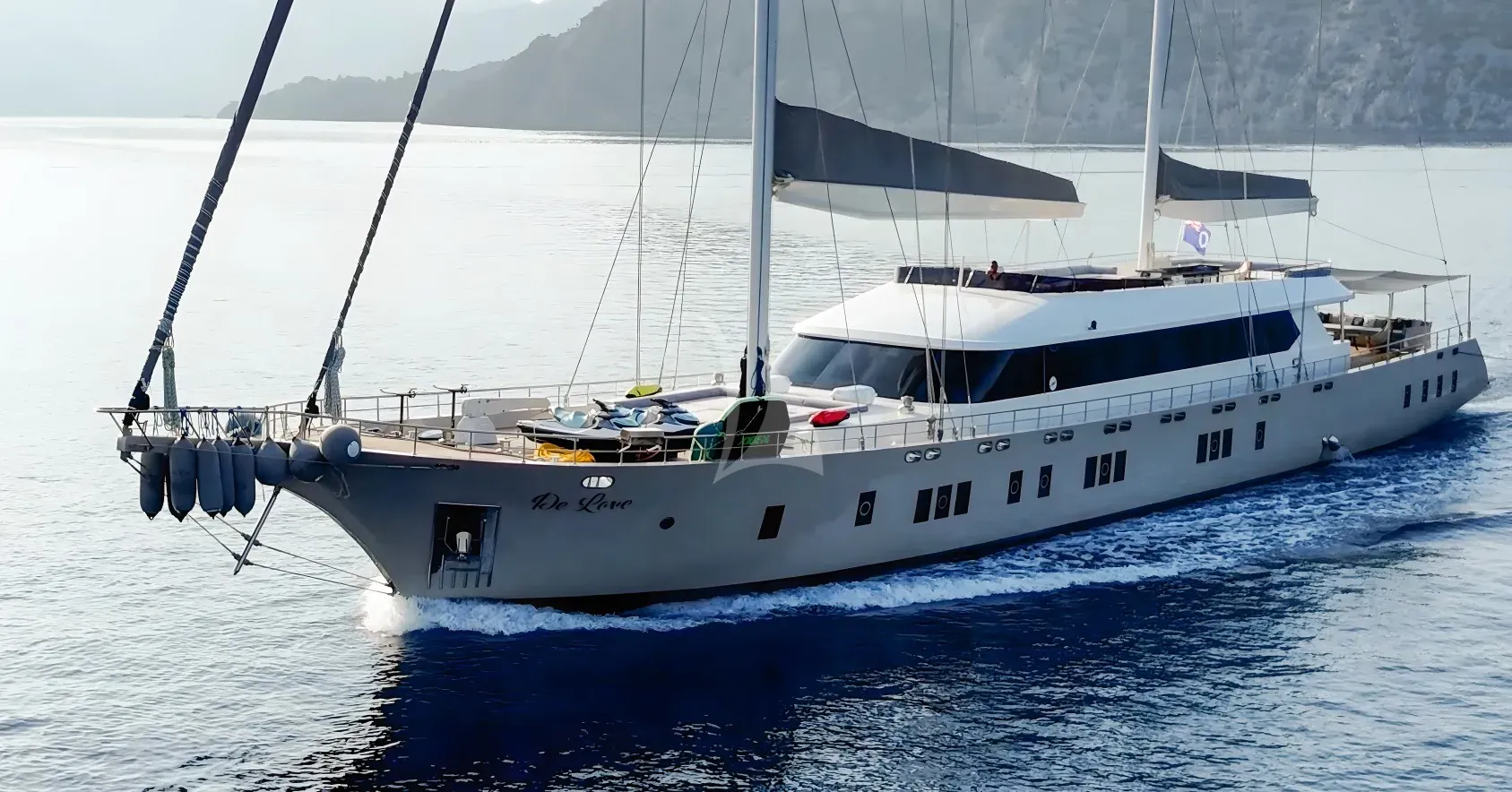 levante_yacht