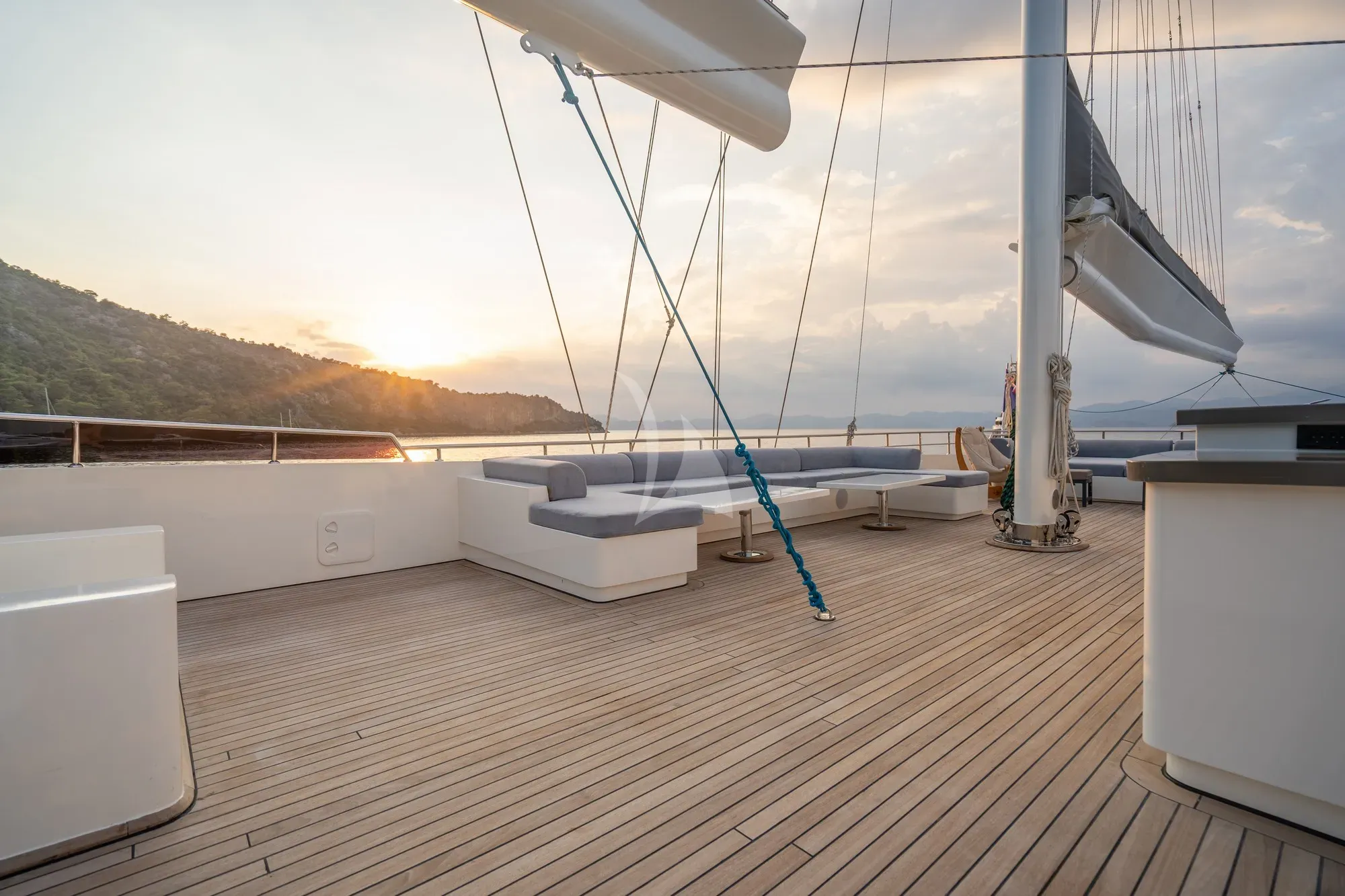 levante_yacht