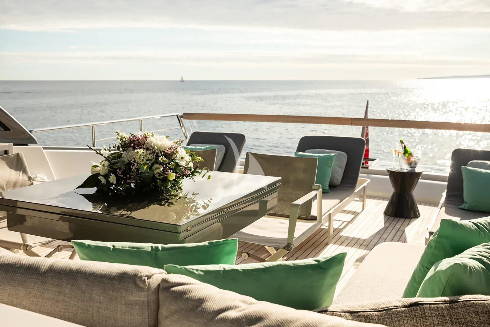 levante_yacht