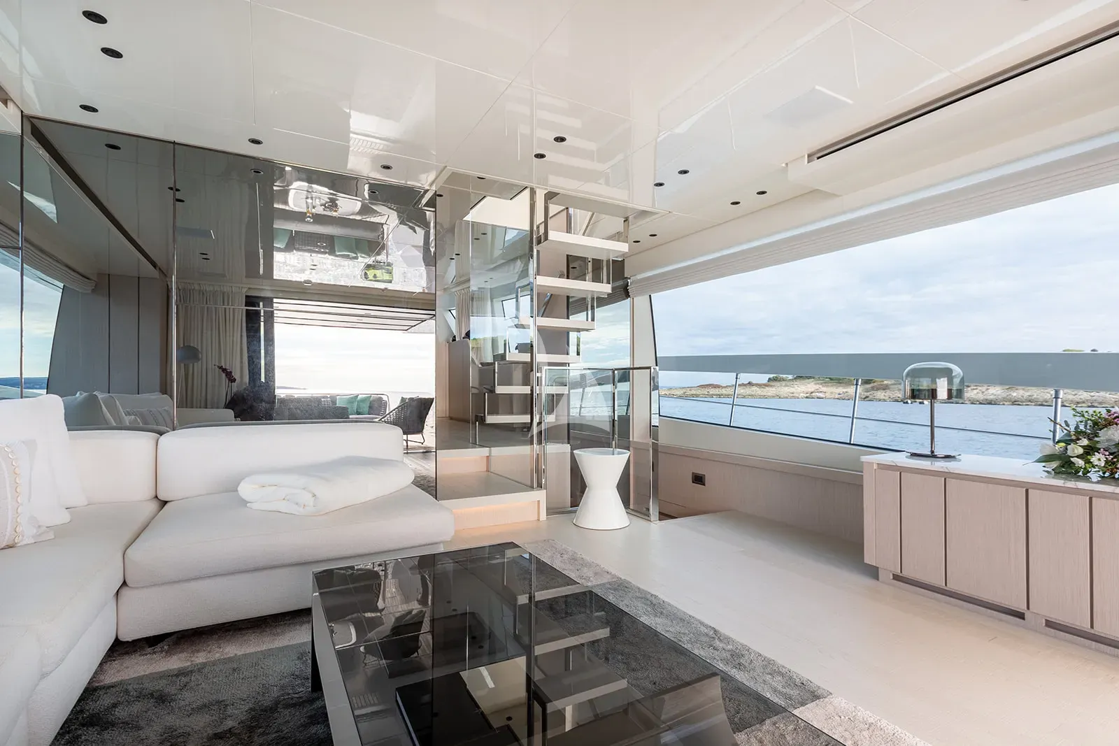 levante_yacht
