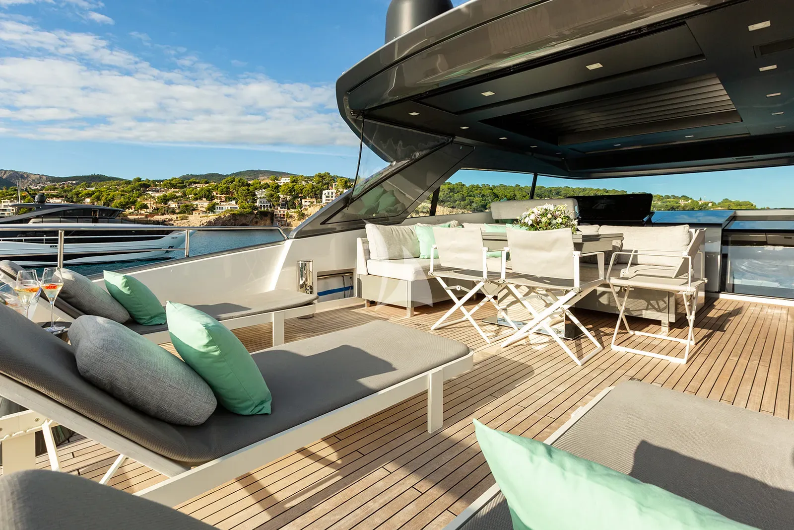 levante_yacht