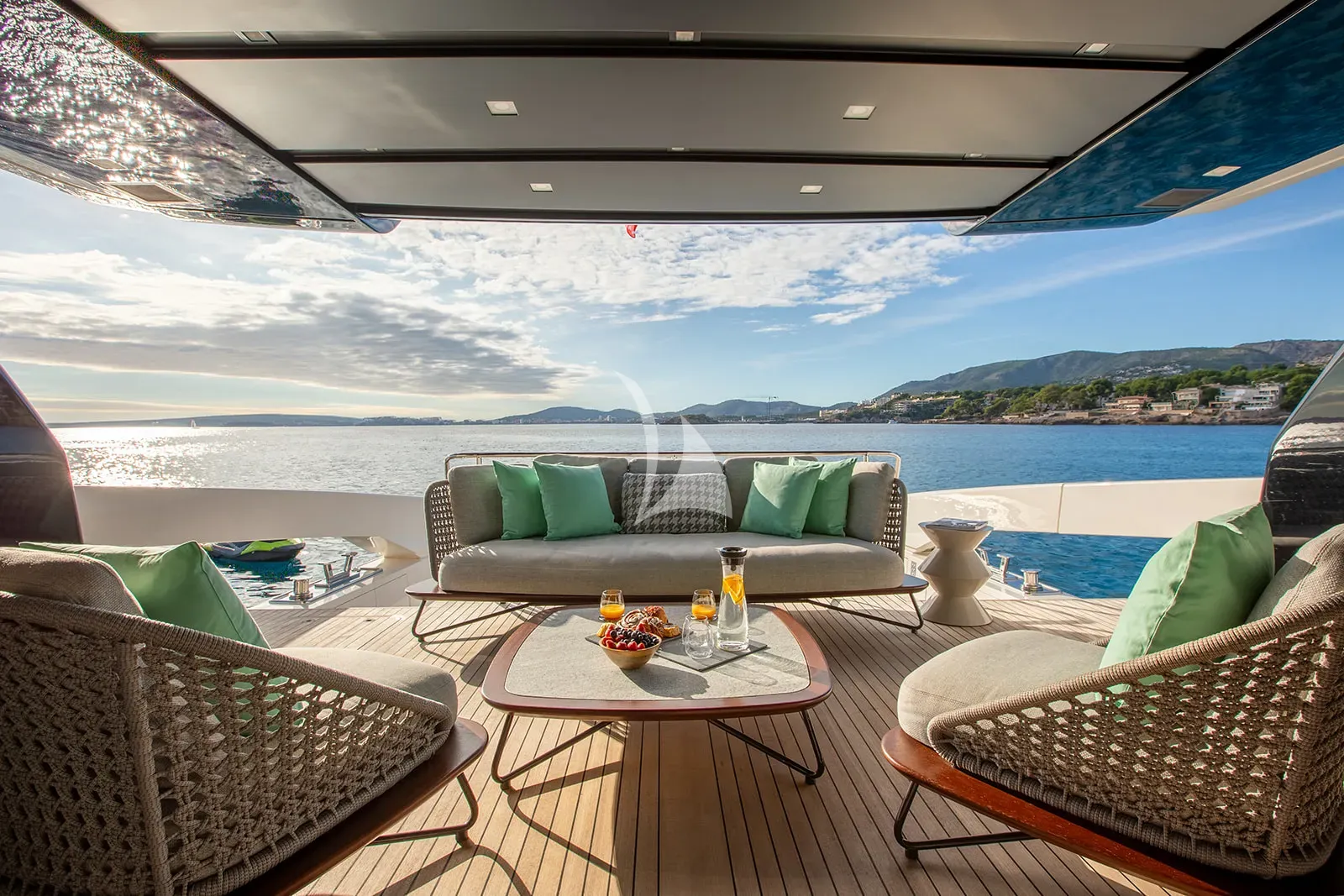 levante_yacht