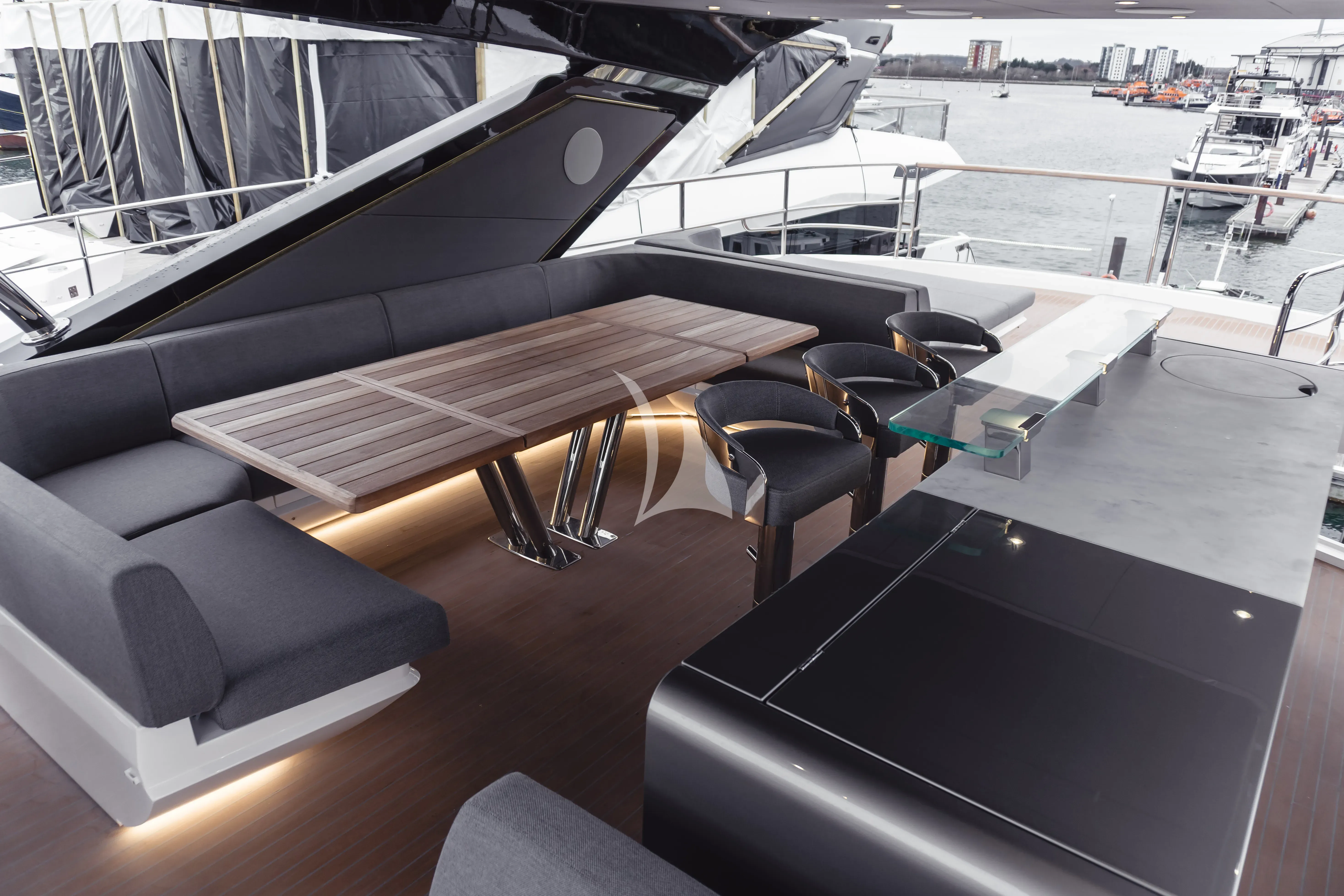 levante_yacht