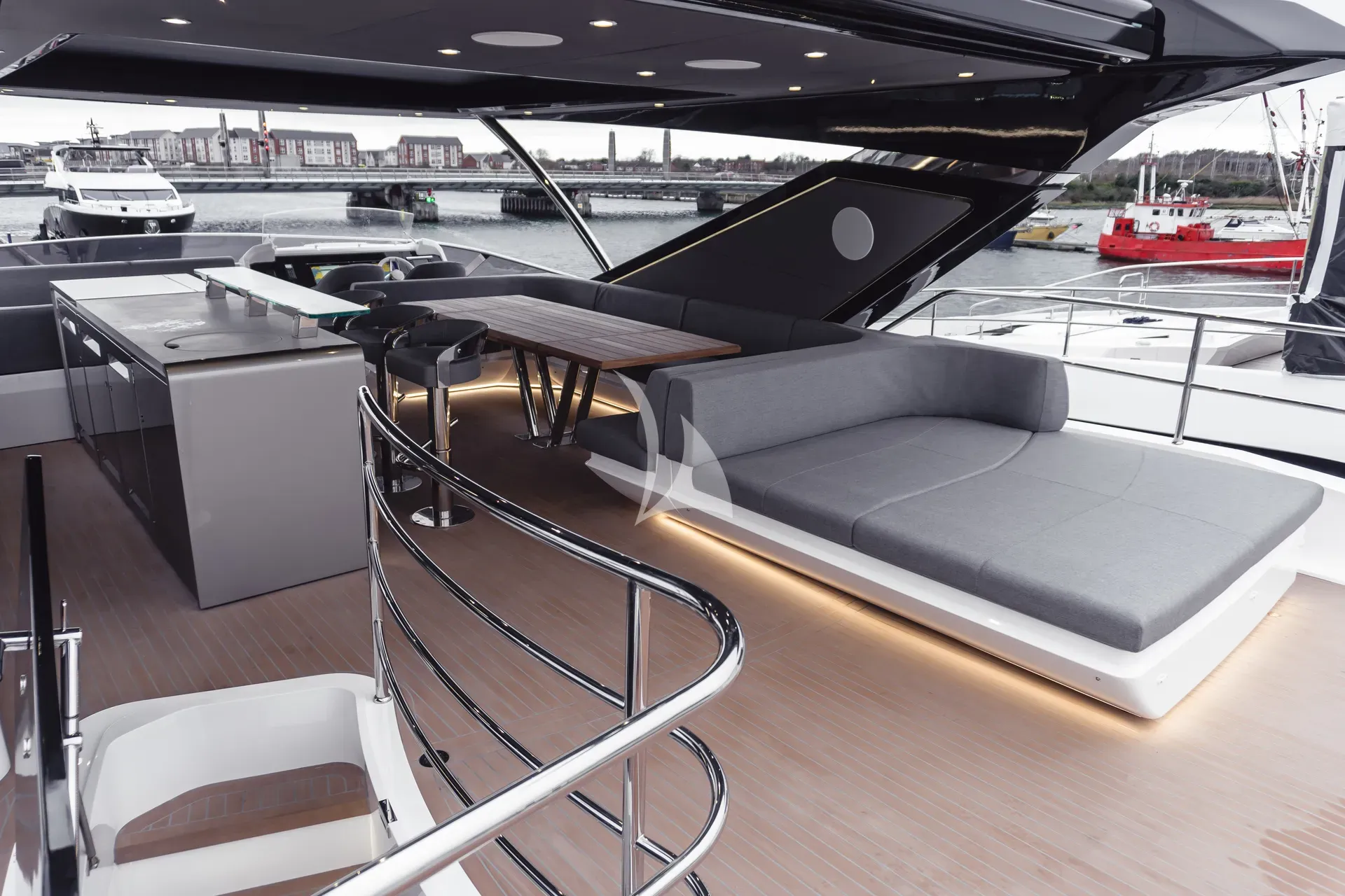 levante_yacht