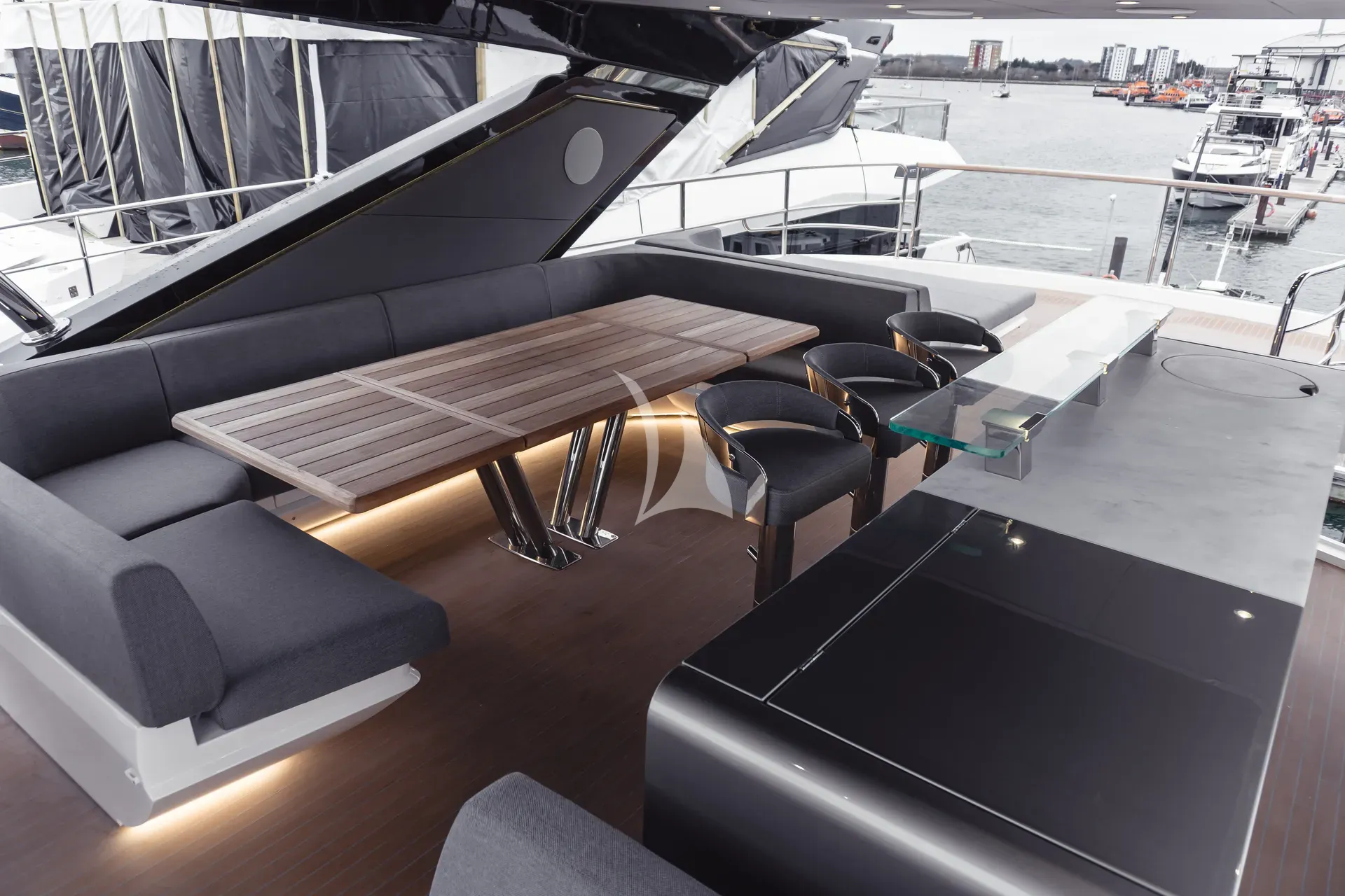 levante_yacht