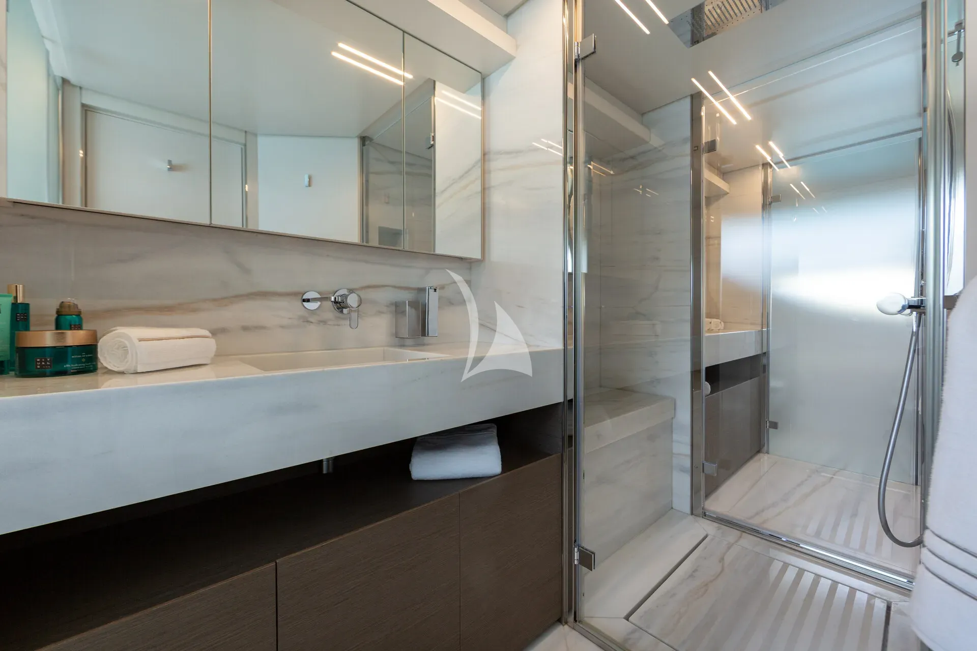levante_yacht