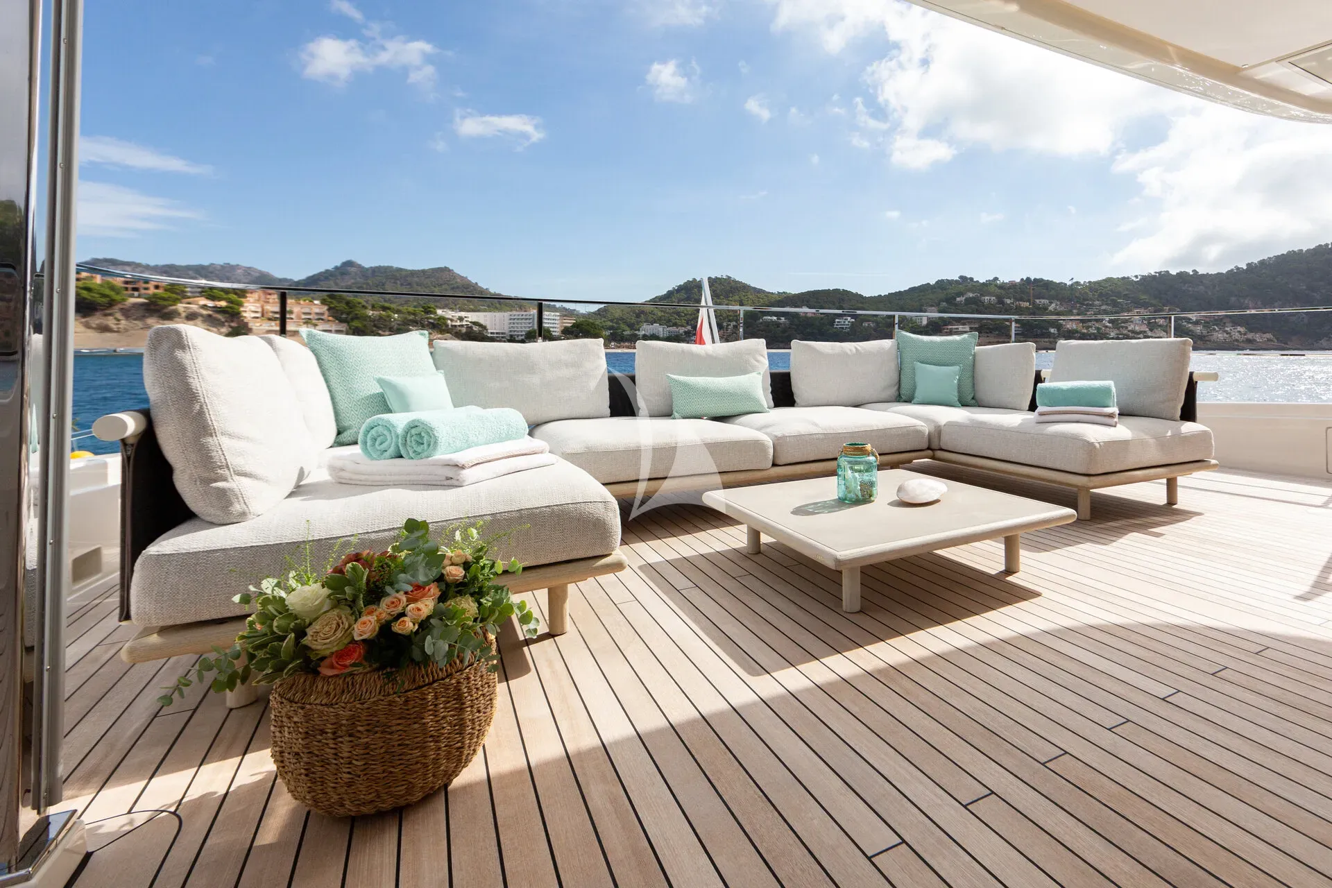 levante_yacht