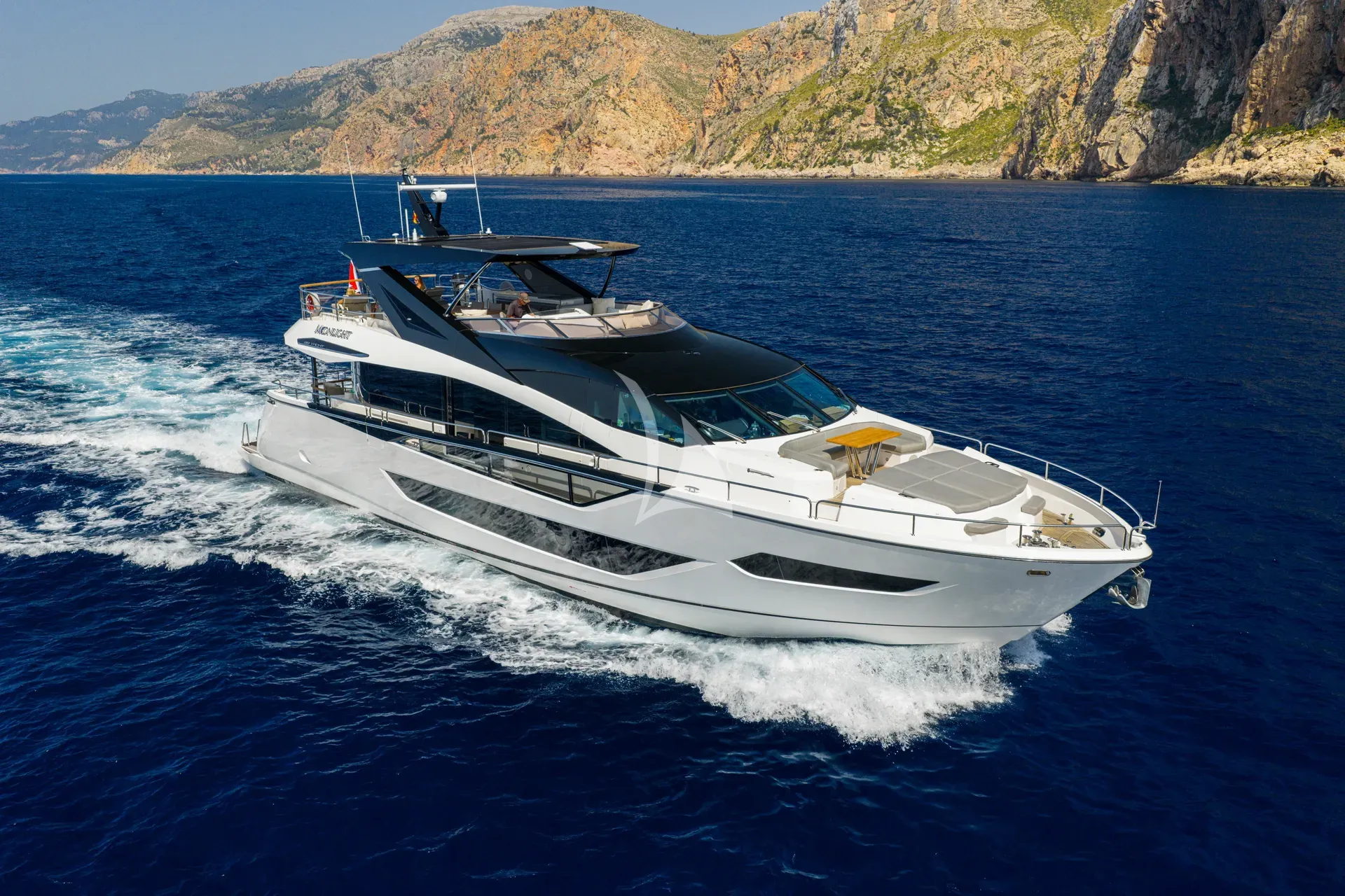 levante_yacht