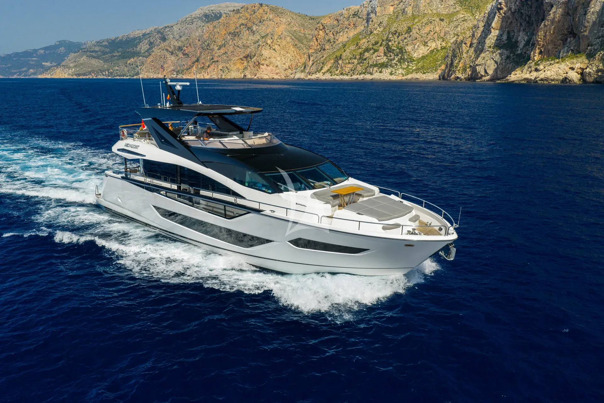 levante_yacht