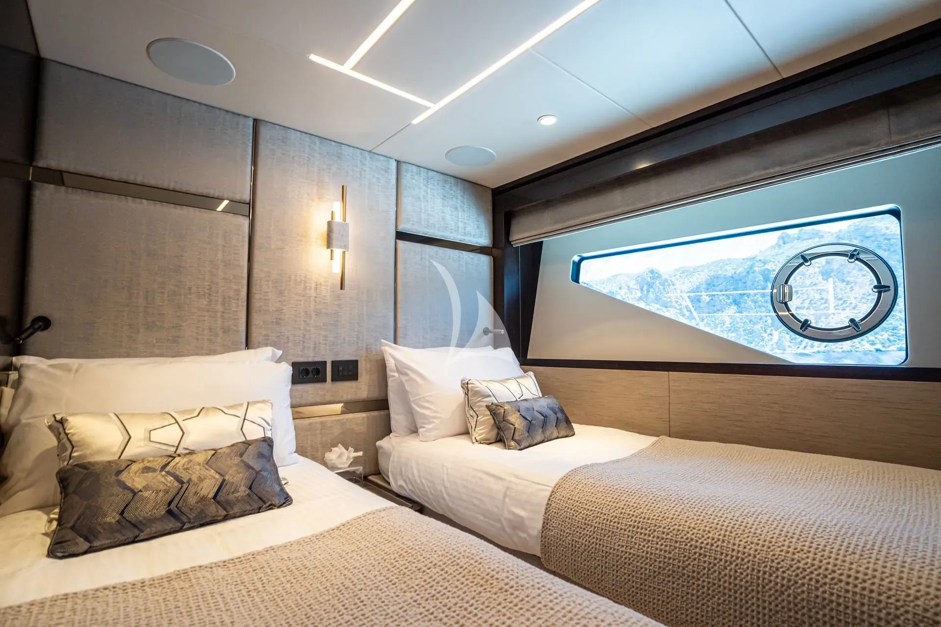 levante_yacht