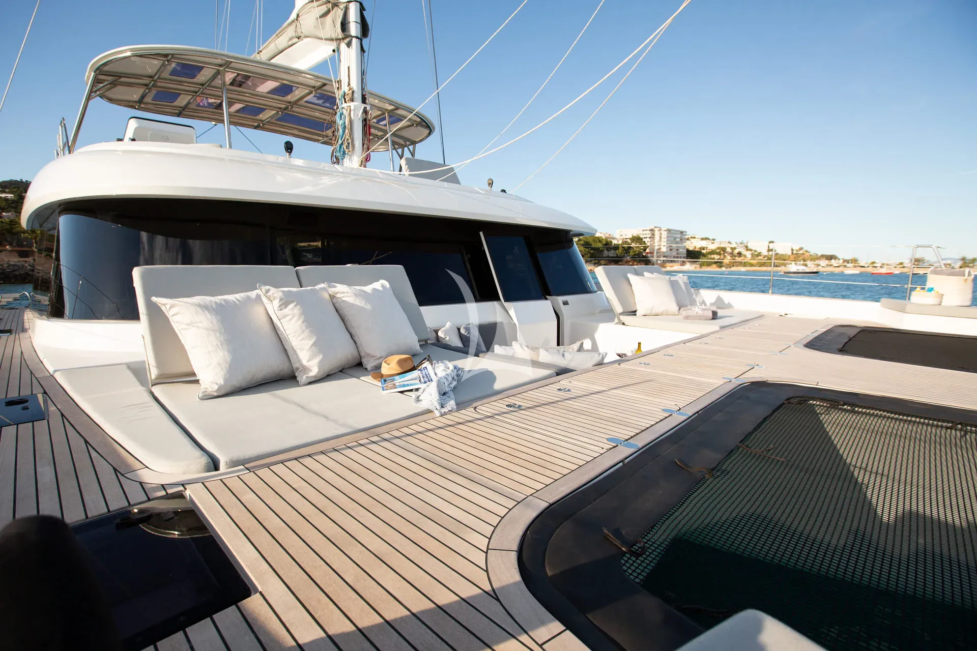 levante_yacht
