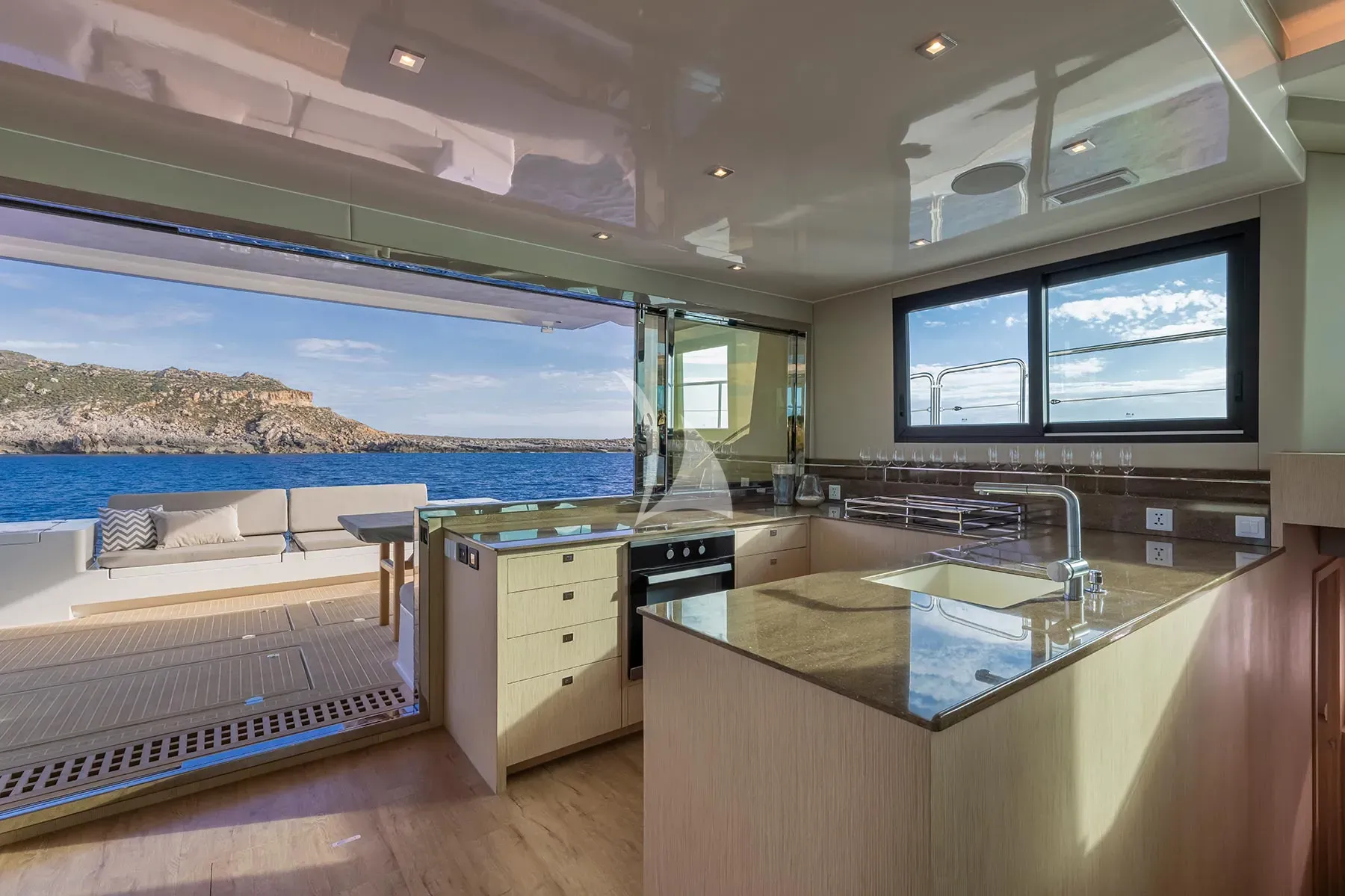 levante_yacht