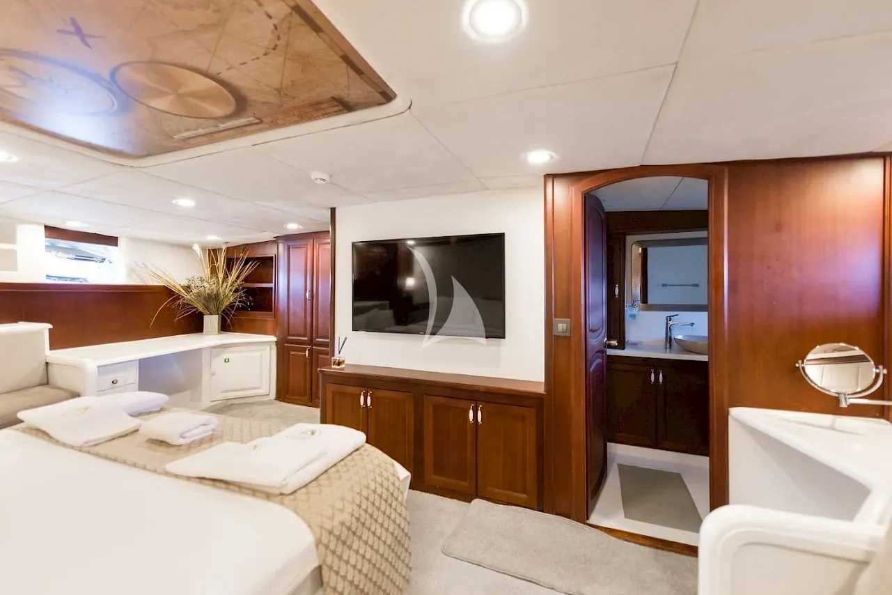 levante_yacht