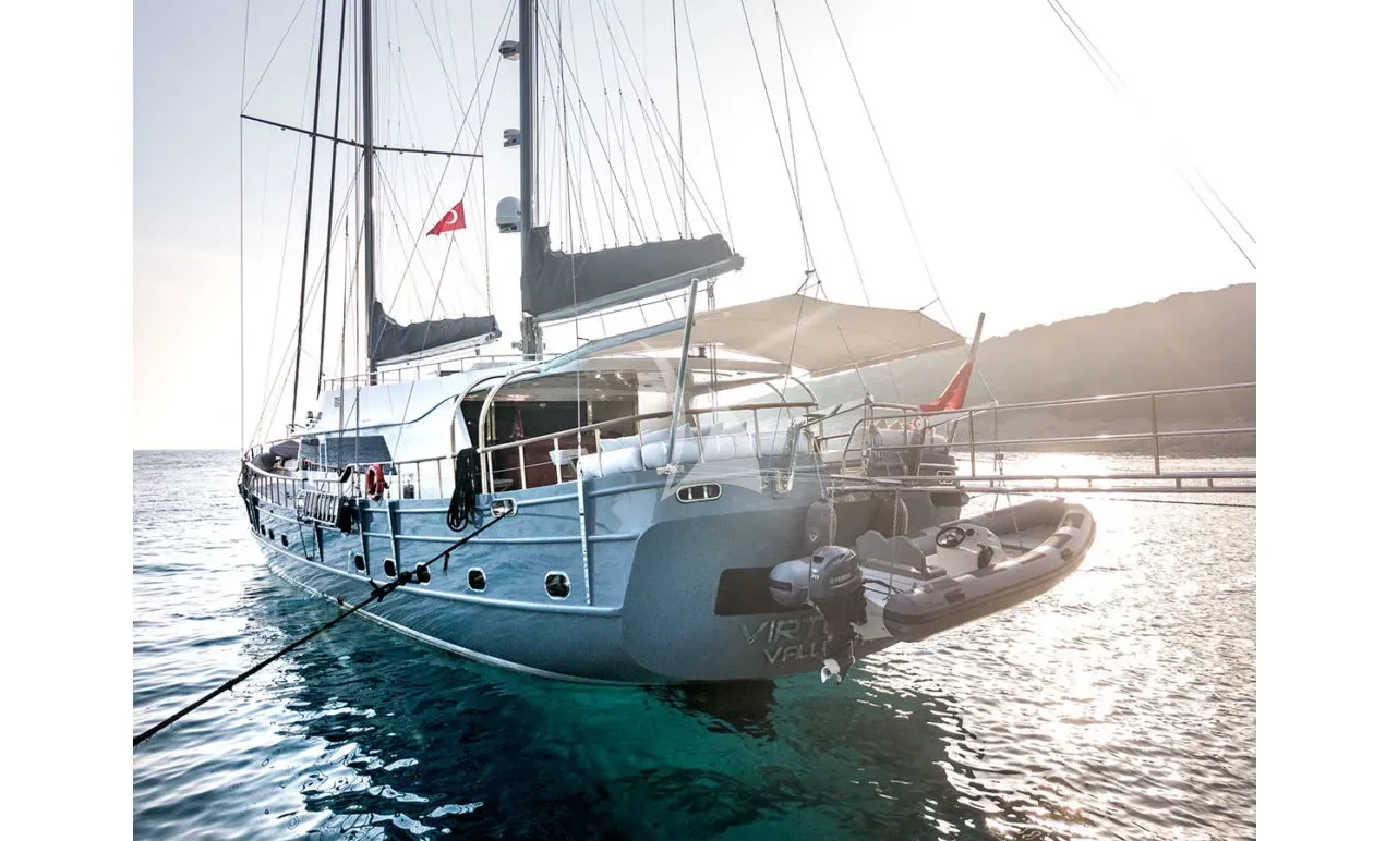 levante_yacht