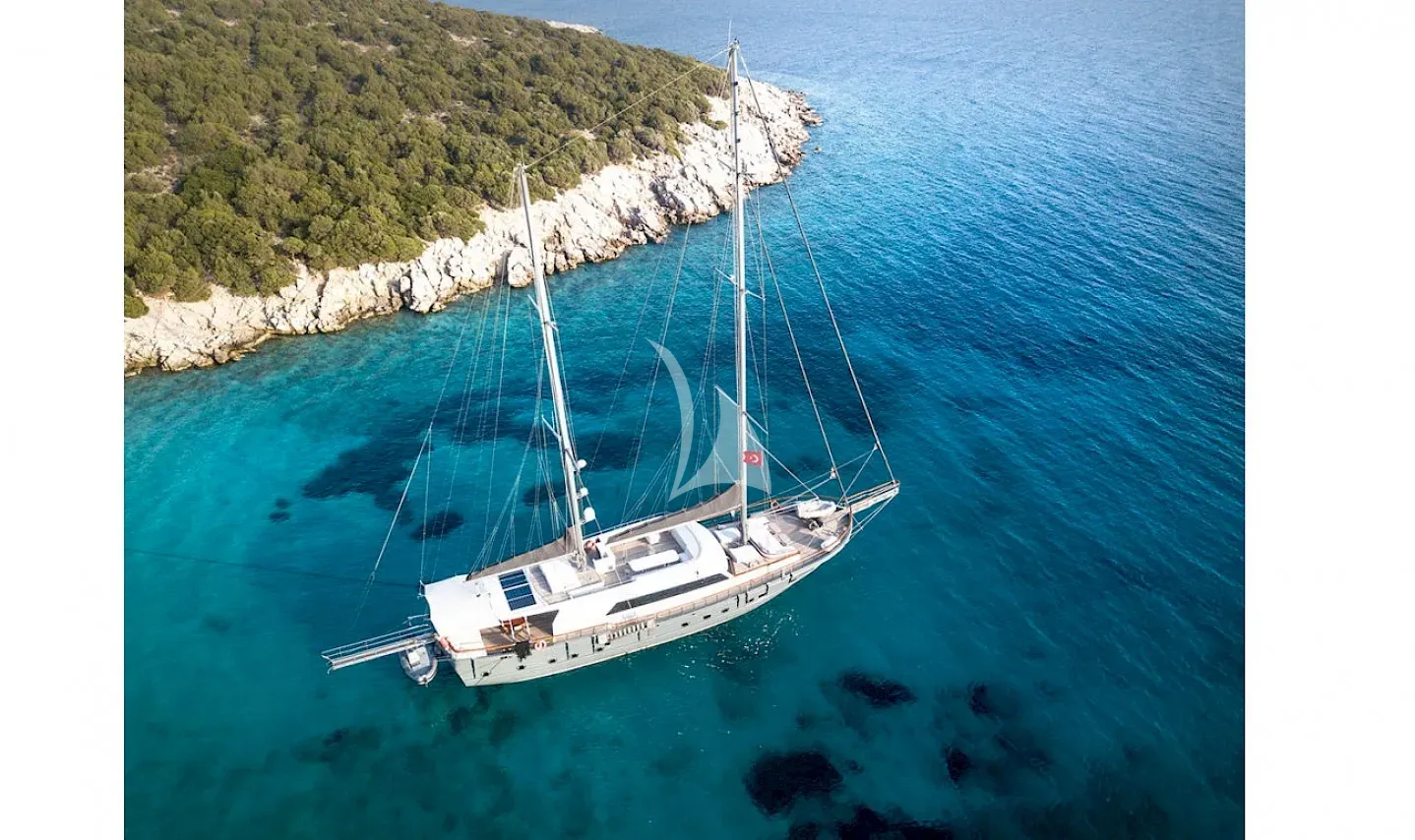 levante_yacht