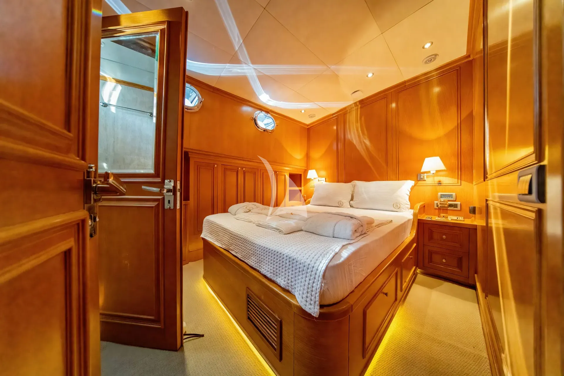 levante_yacht