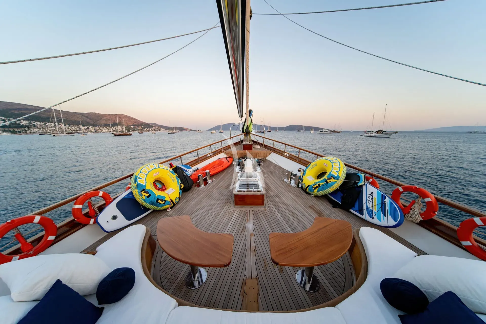 levante_yacht