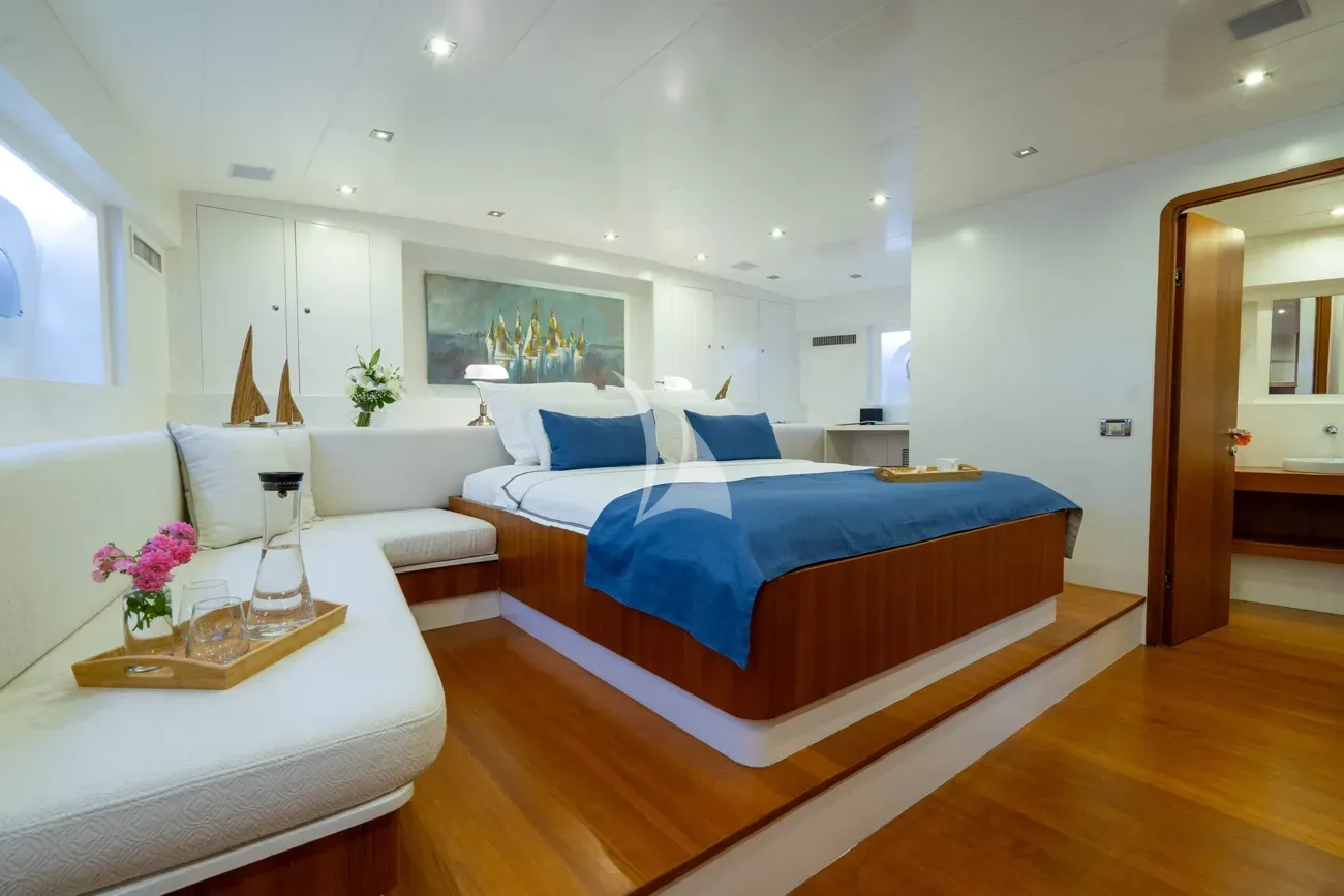 levante_yacht