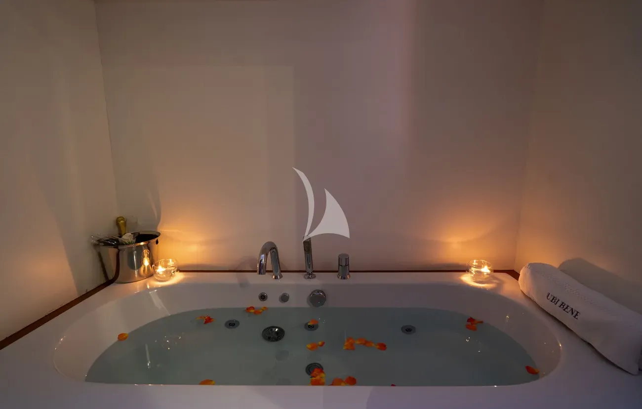 levante_yacht