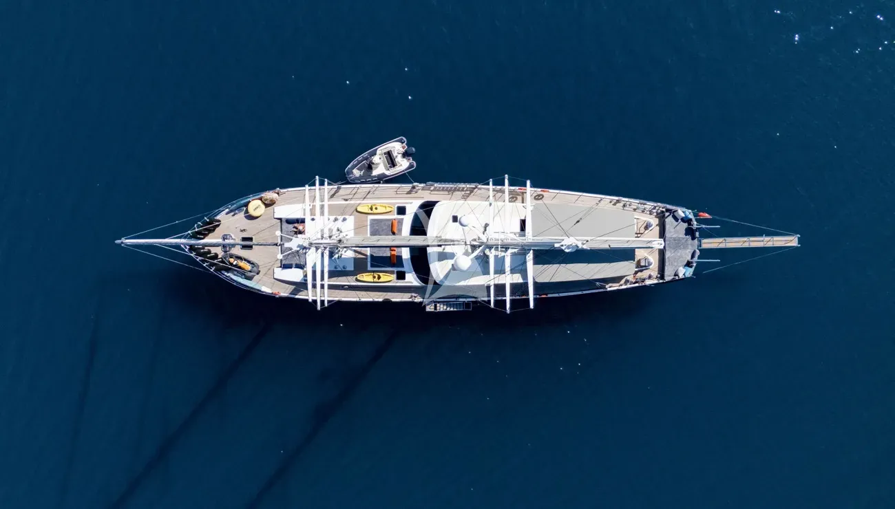 levante_yacht