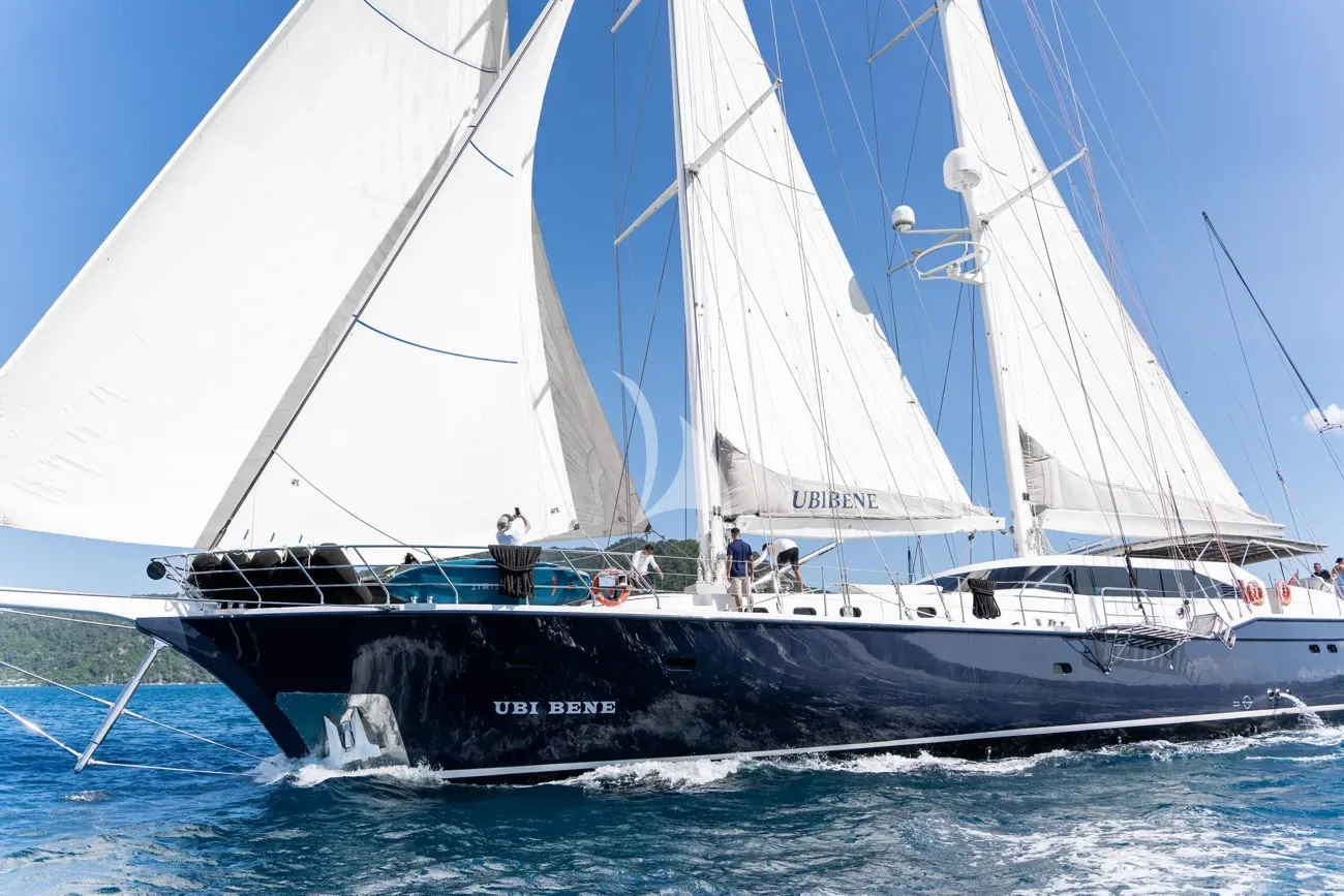 levante_yacht