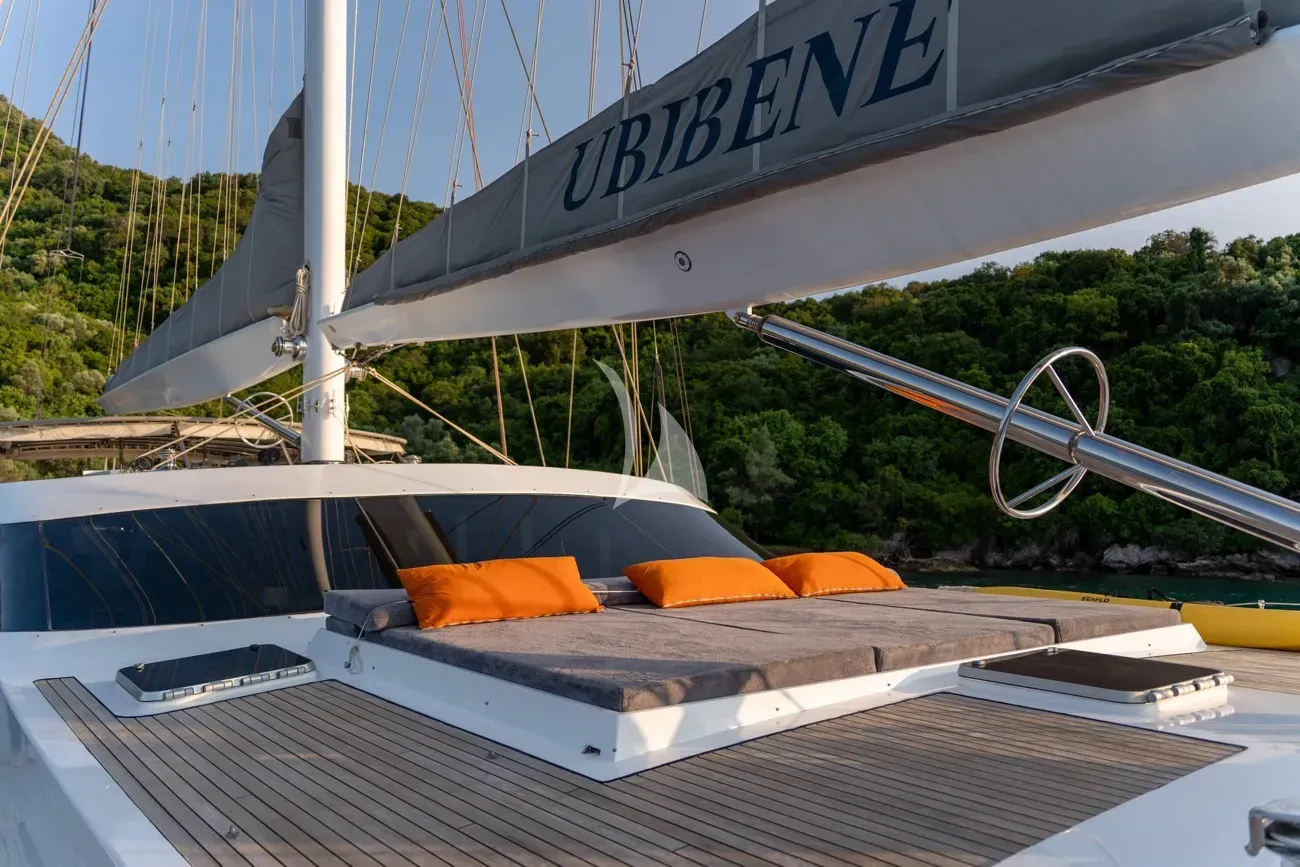 levante_yacht