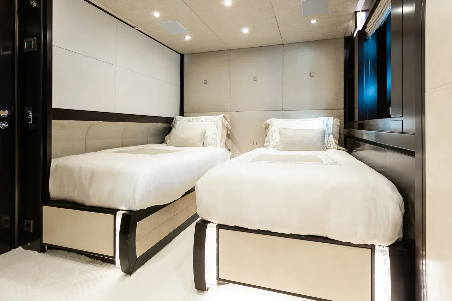 levante_yacht