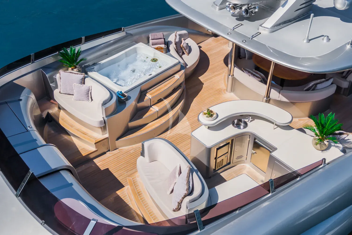 levante_yacht