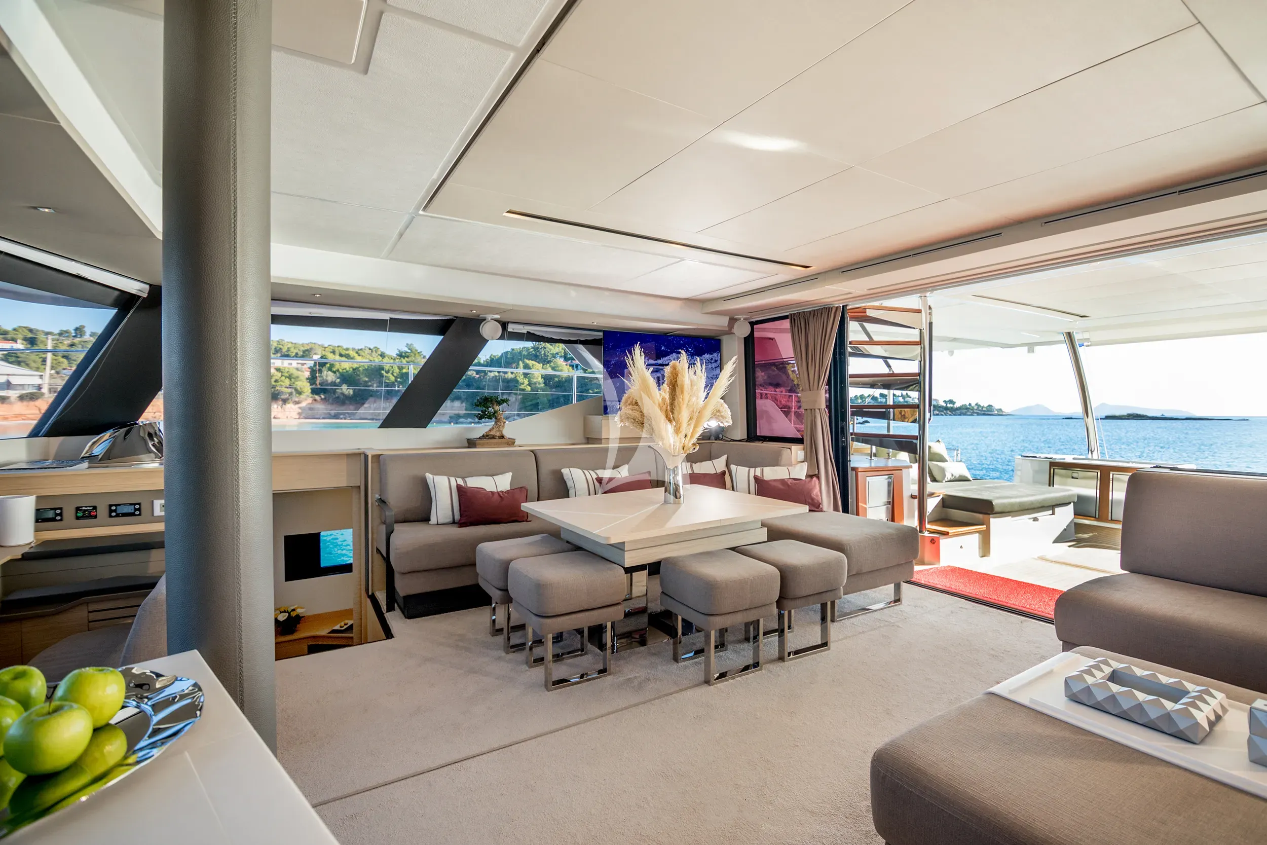 levante_yacht