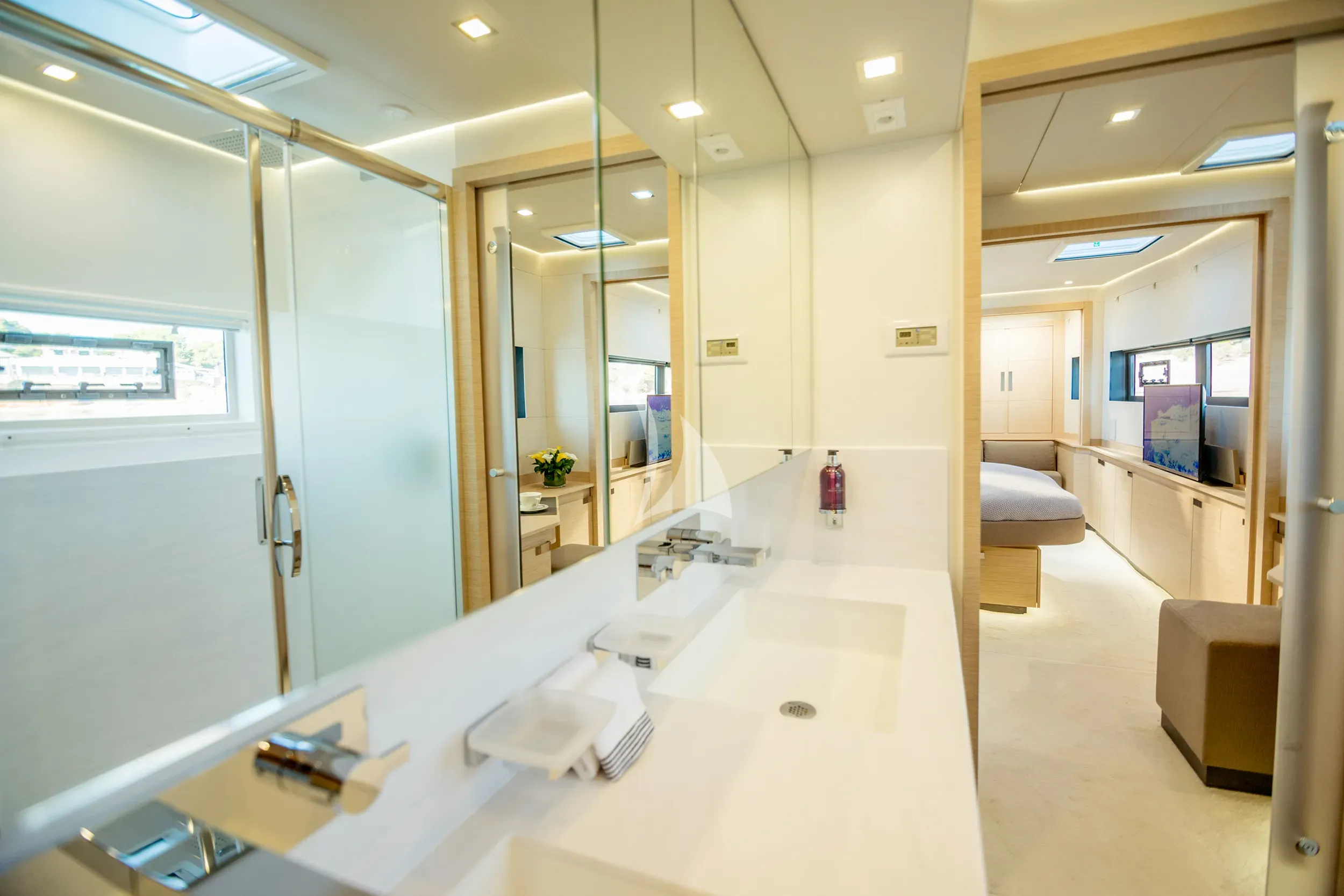 levante_yacht