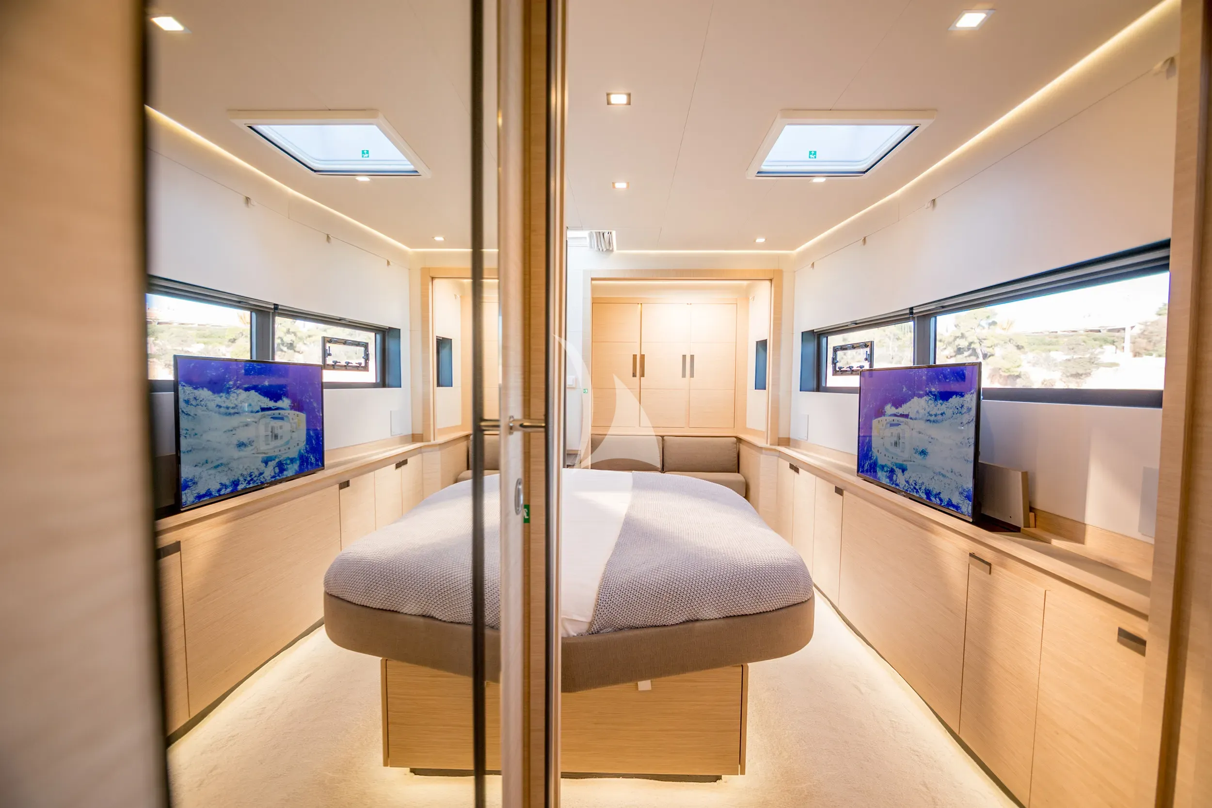 levante_yacht