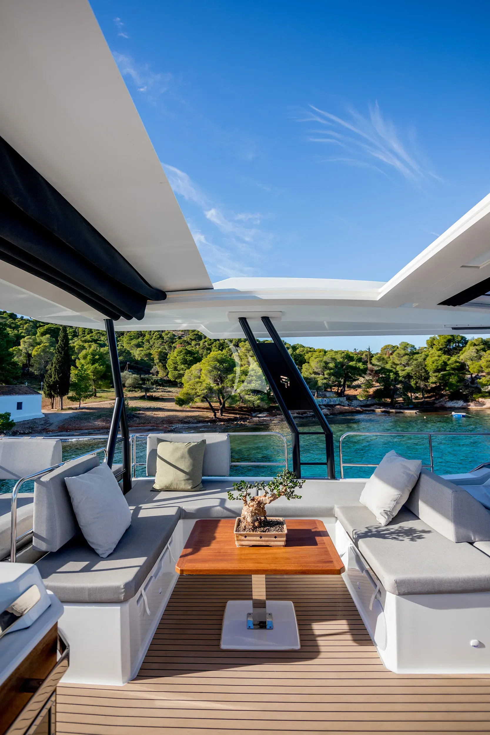 levante_yacht