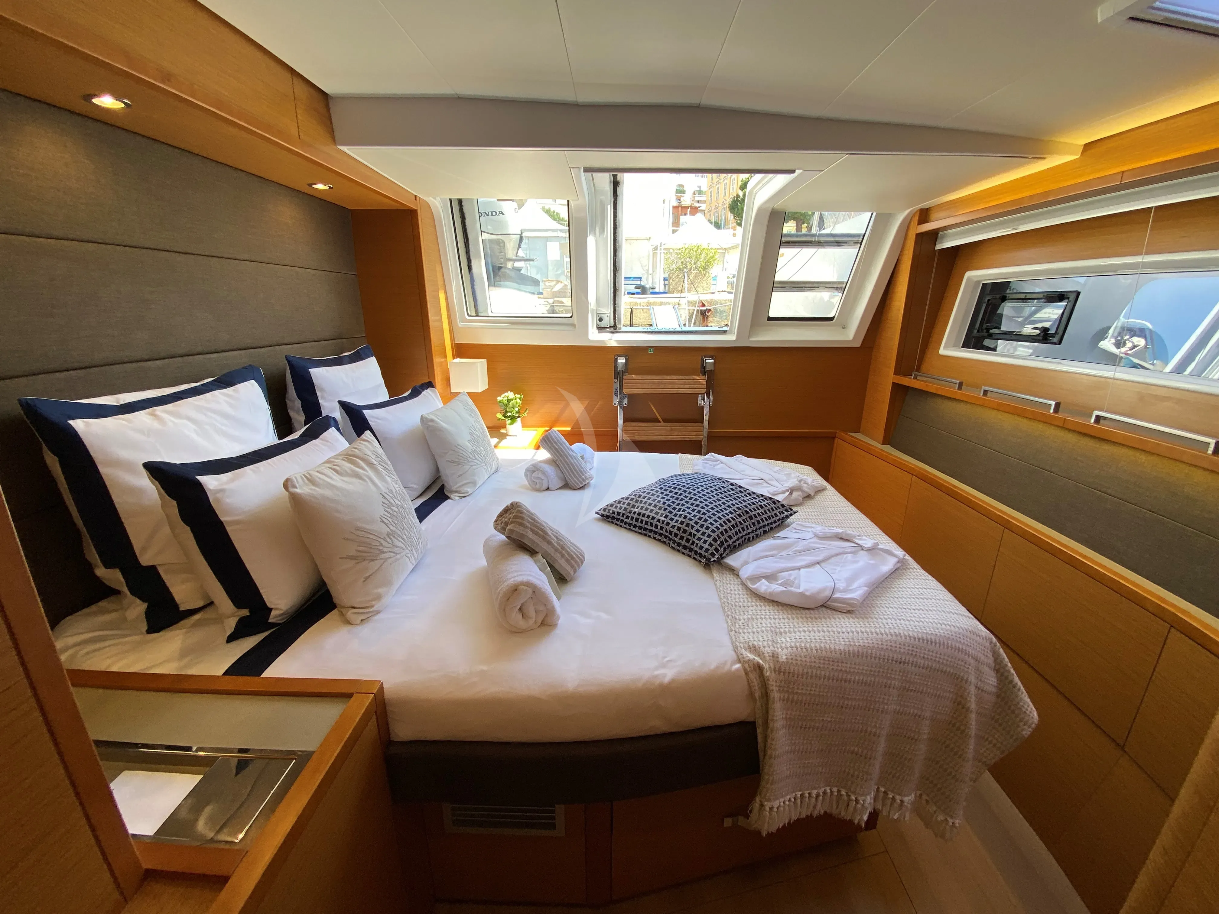 levante_yacht