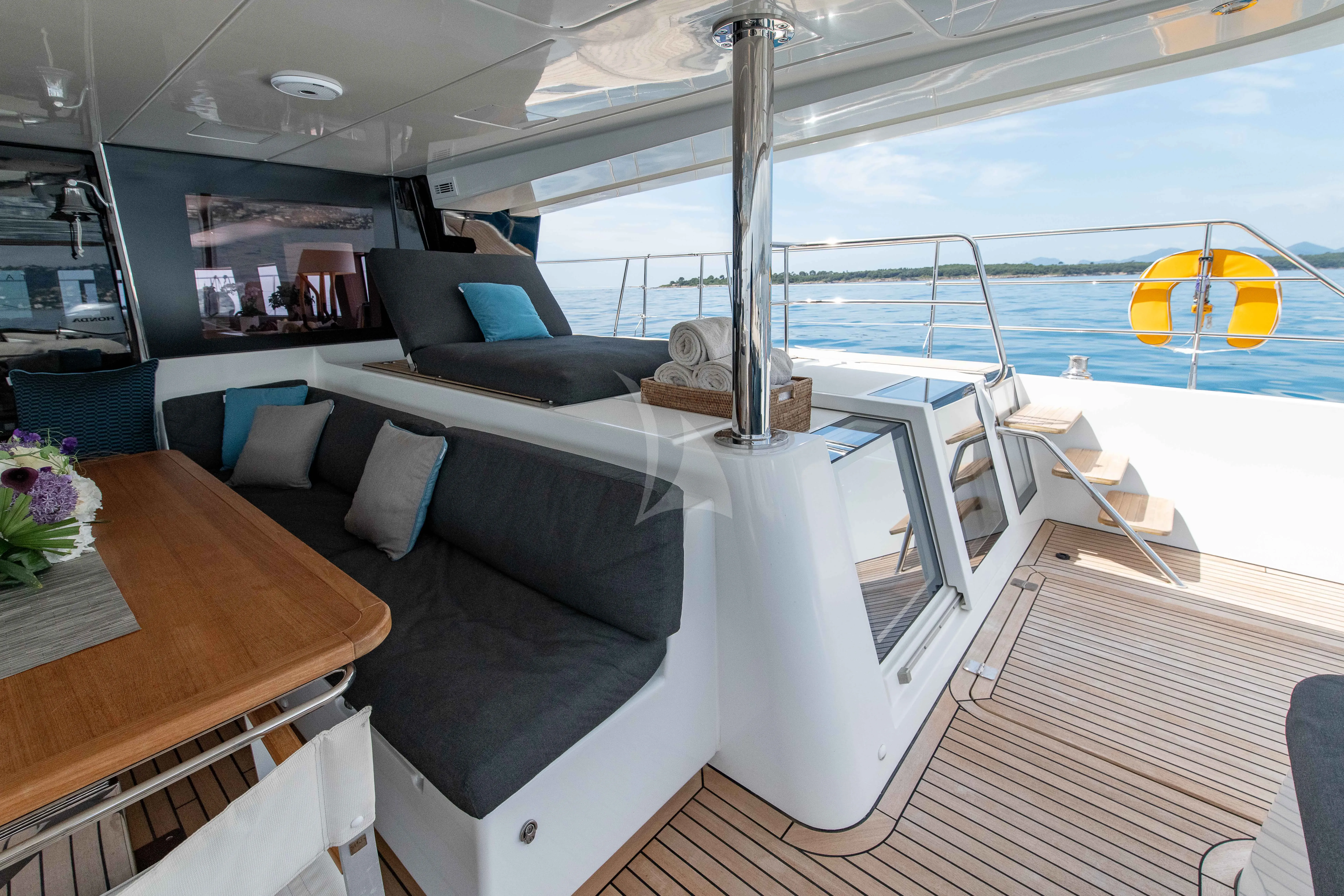 levante_yacht