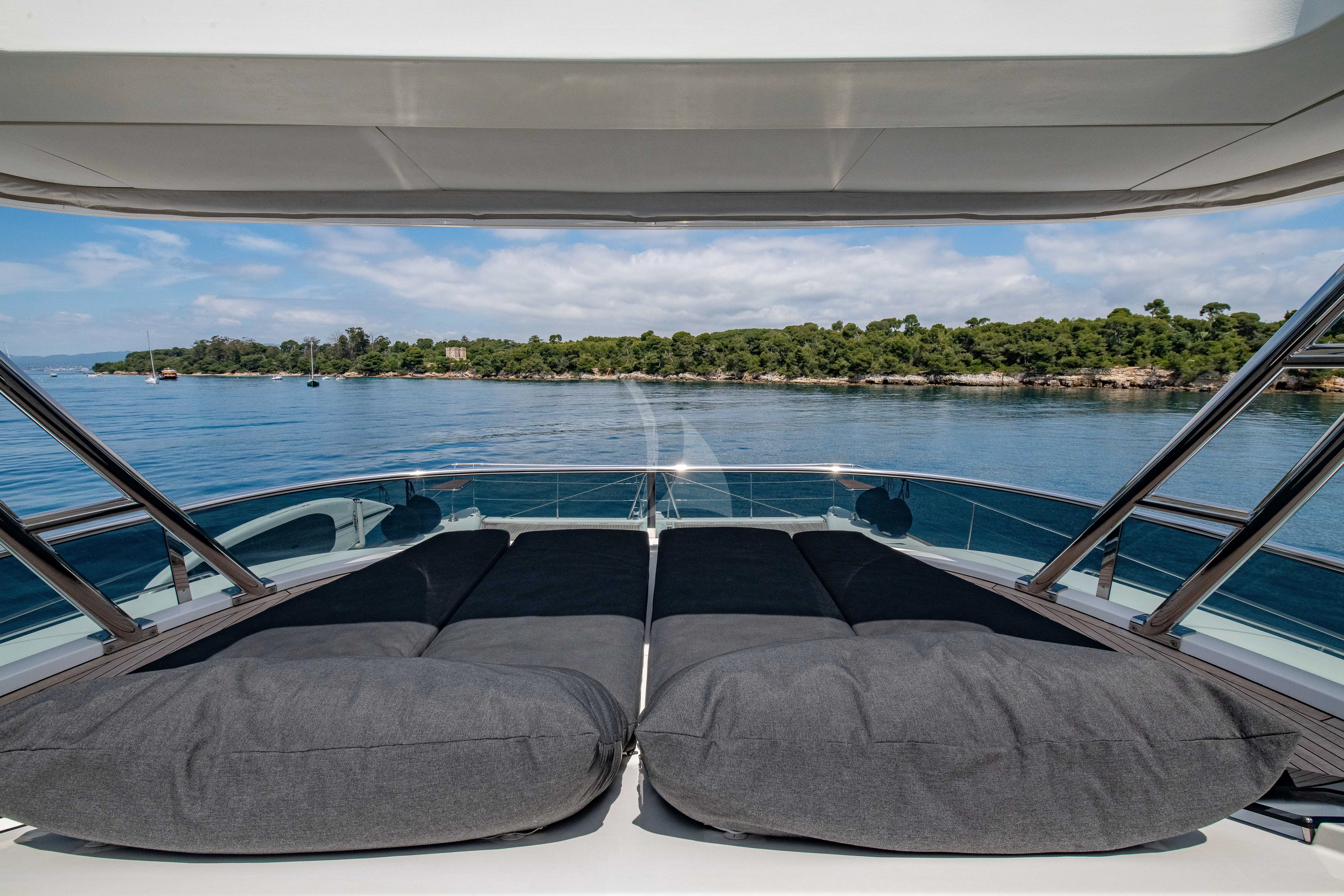levante_yacht