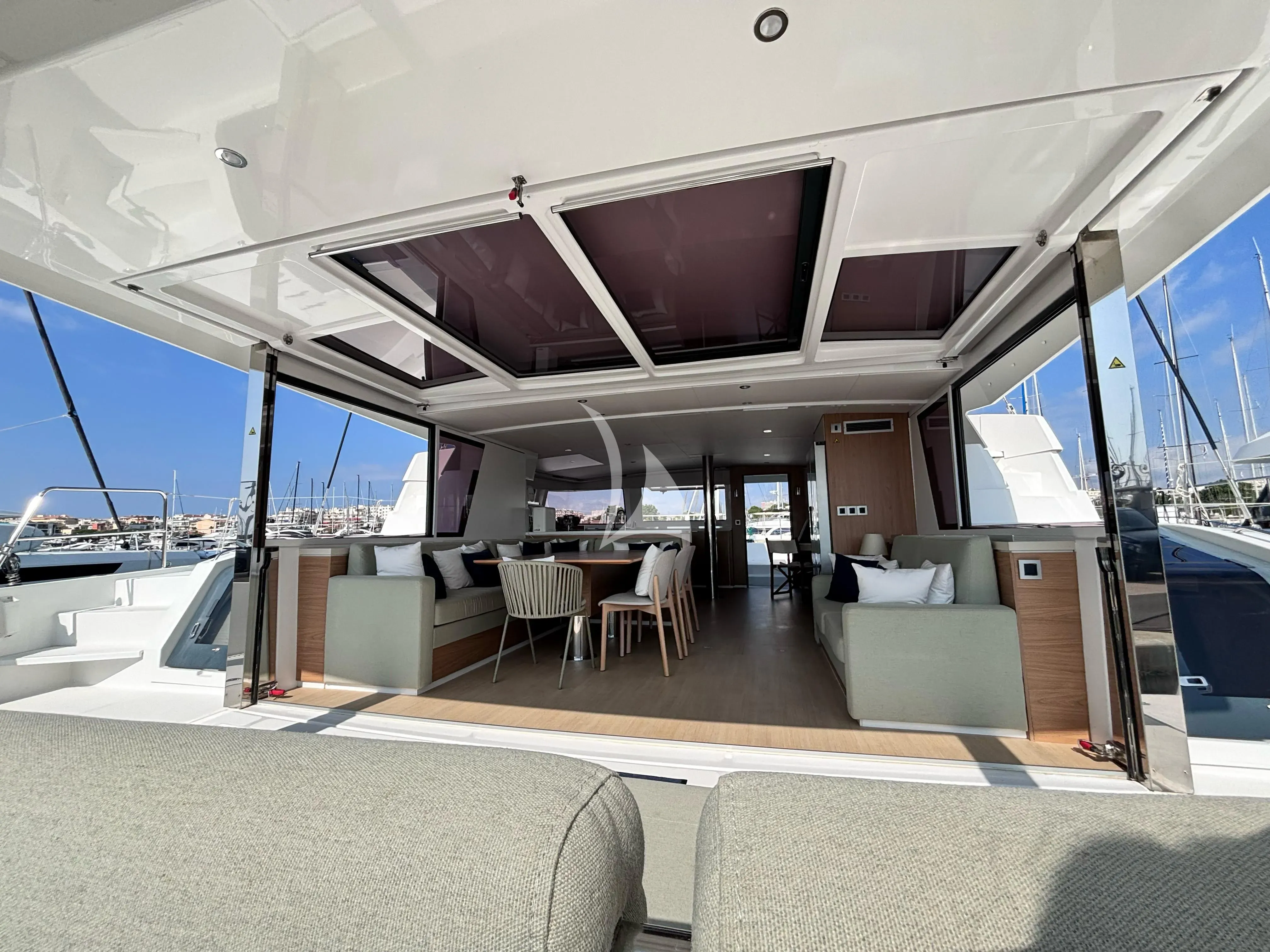 levante_yacht