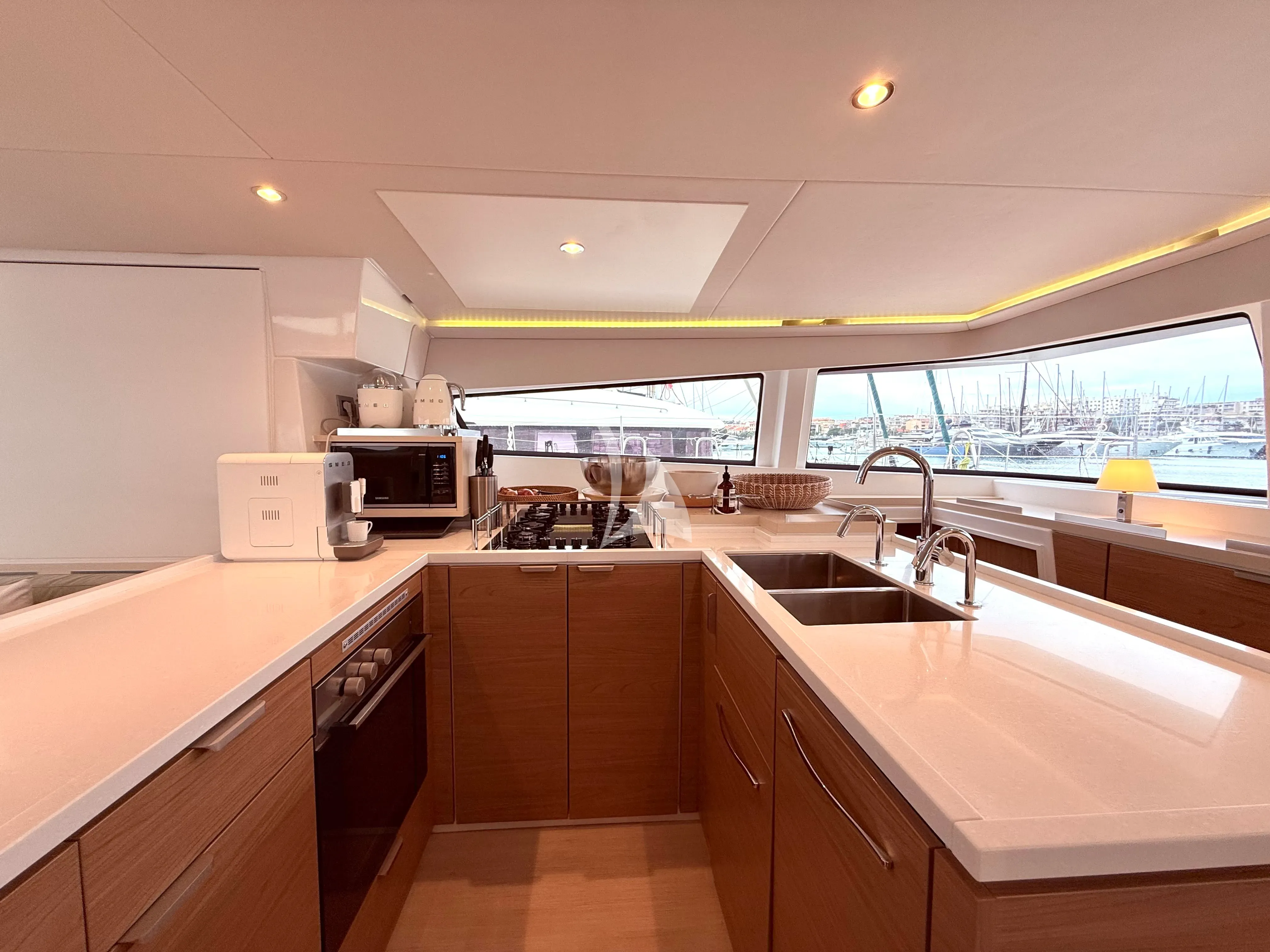 levante_yacht