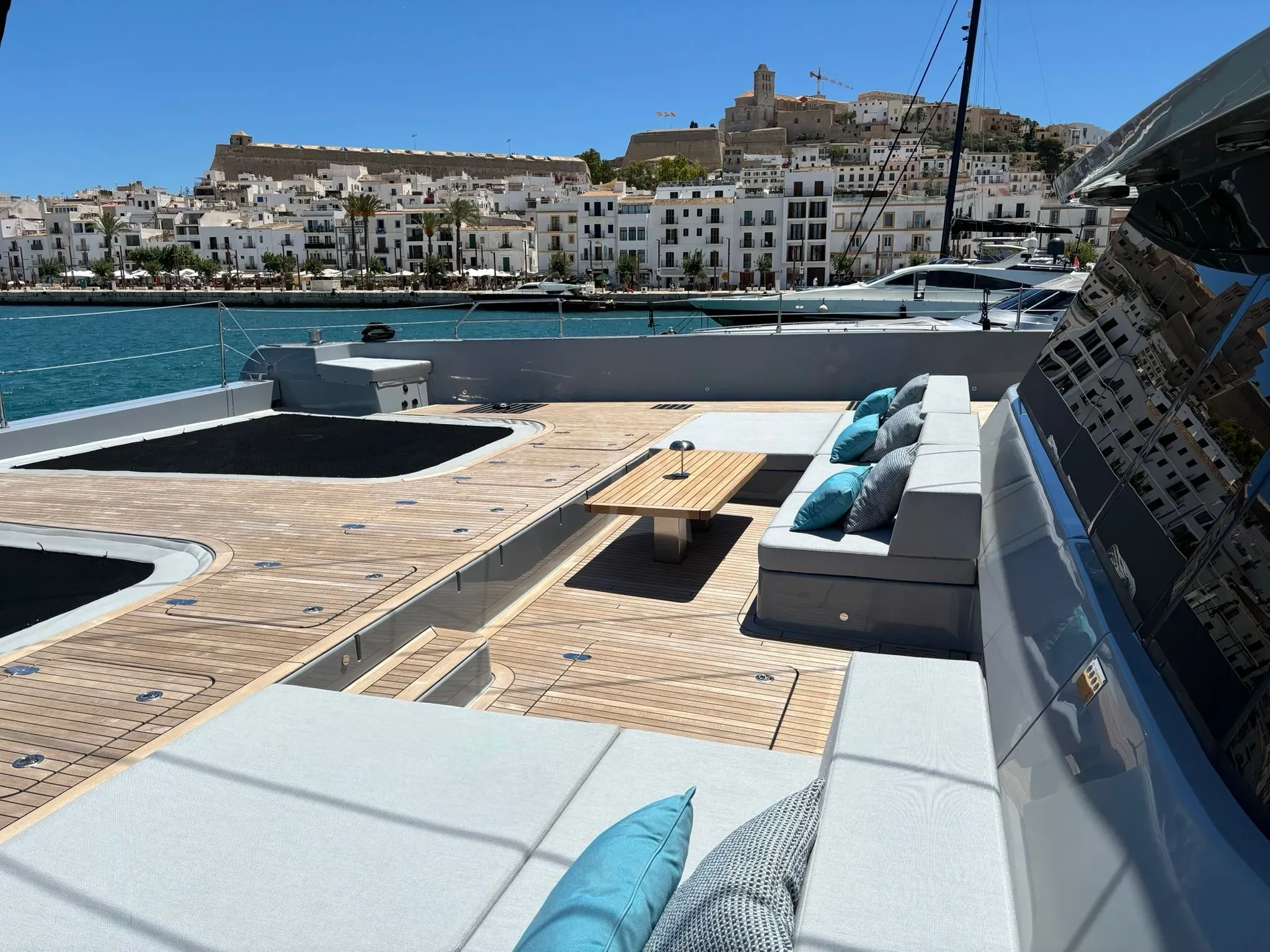levante_yacht