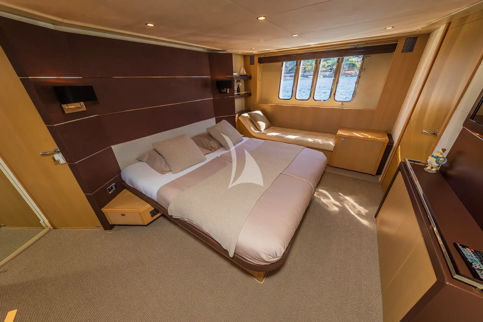 levante_yacht