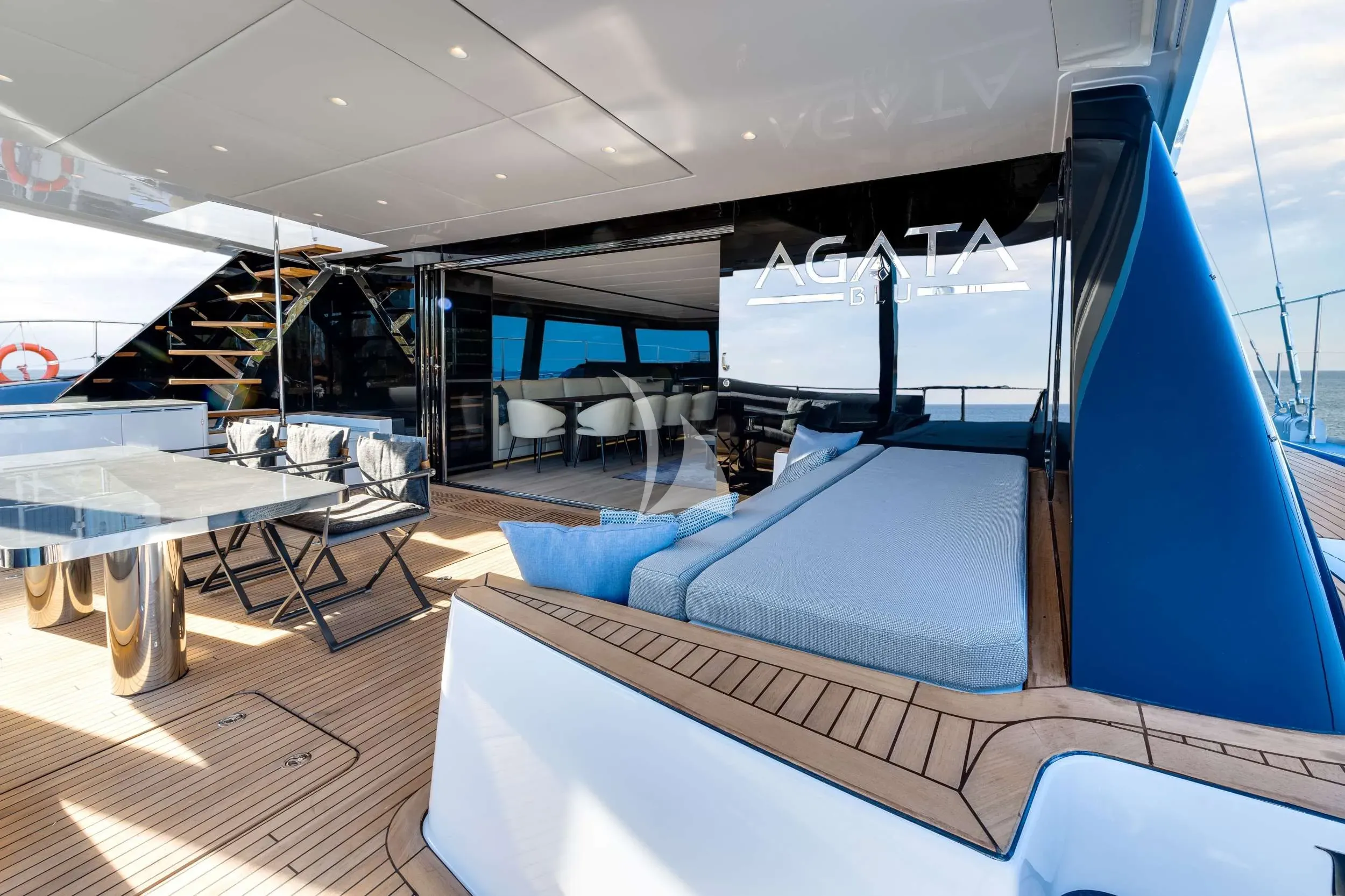 levante_yacht