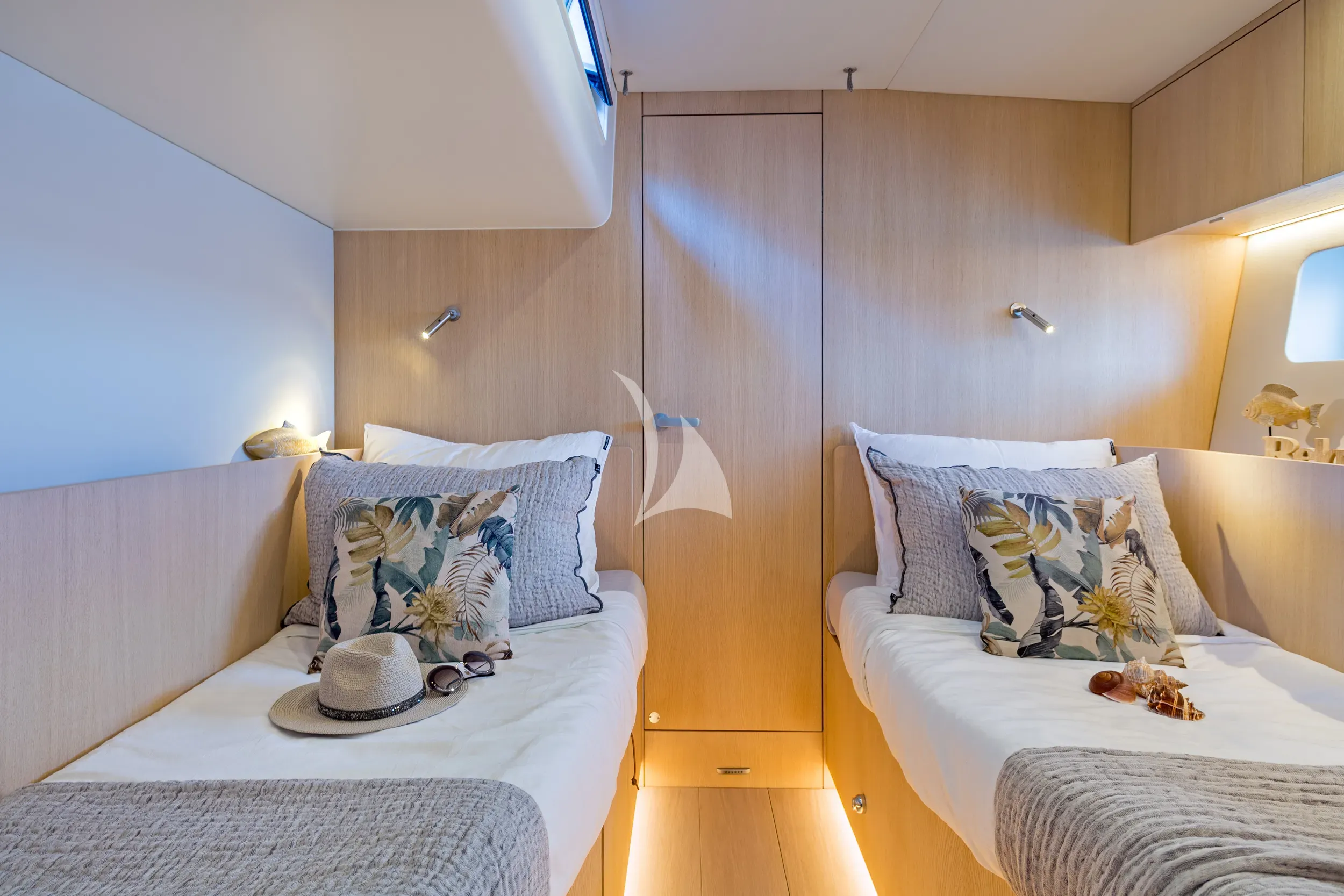 levante_yacht