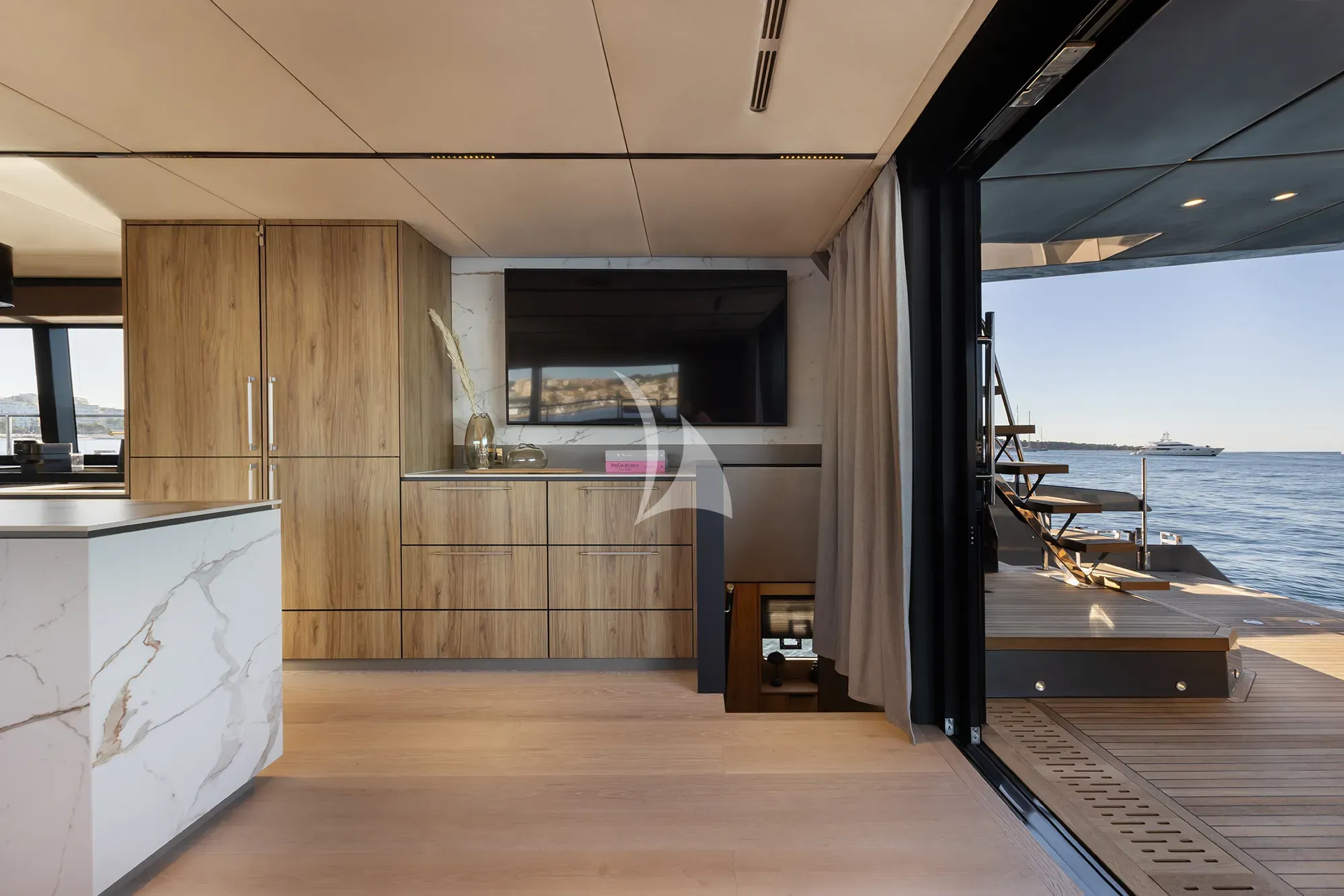 levante_yacht