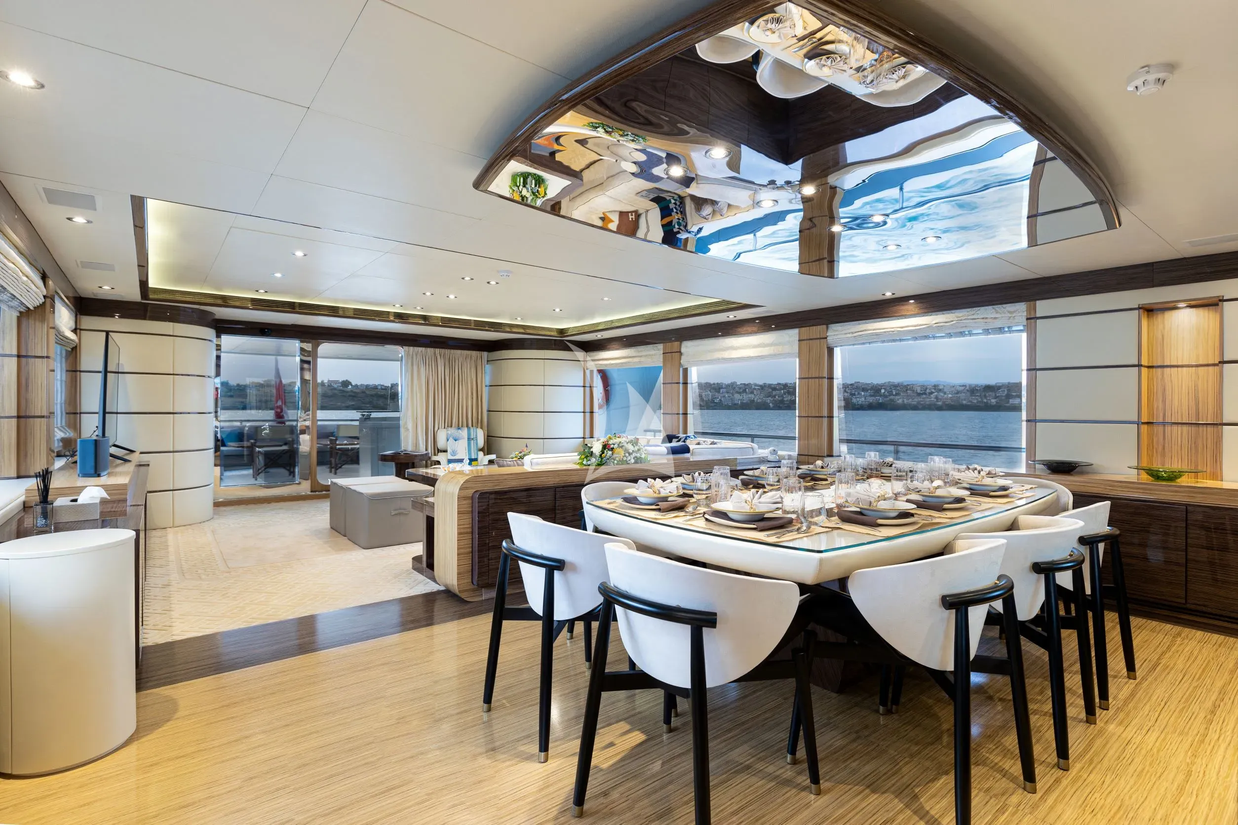 levante_yacht