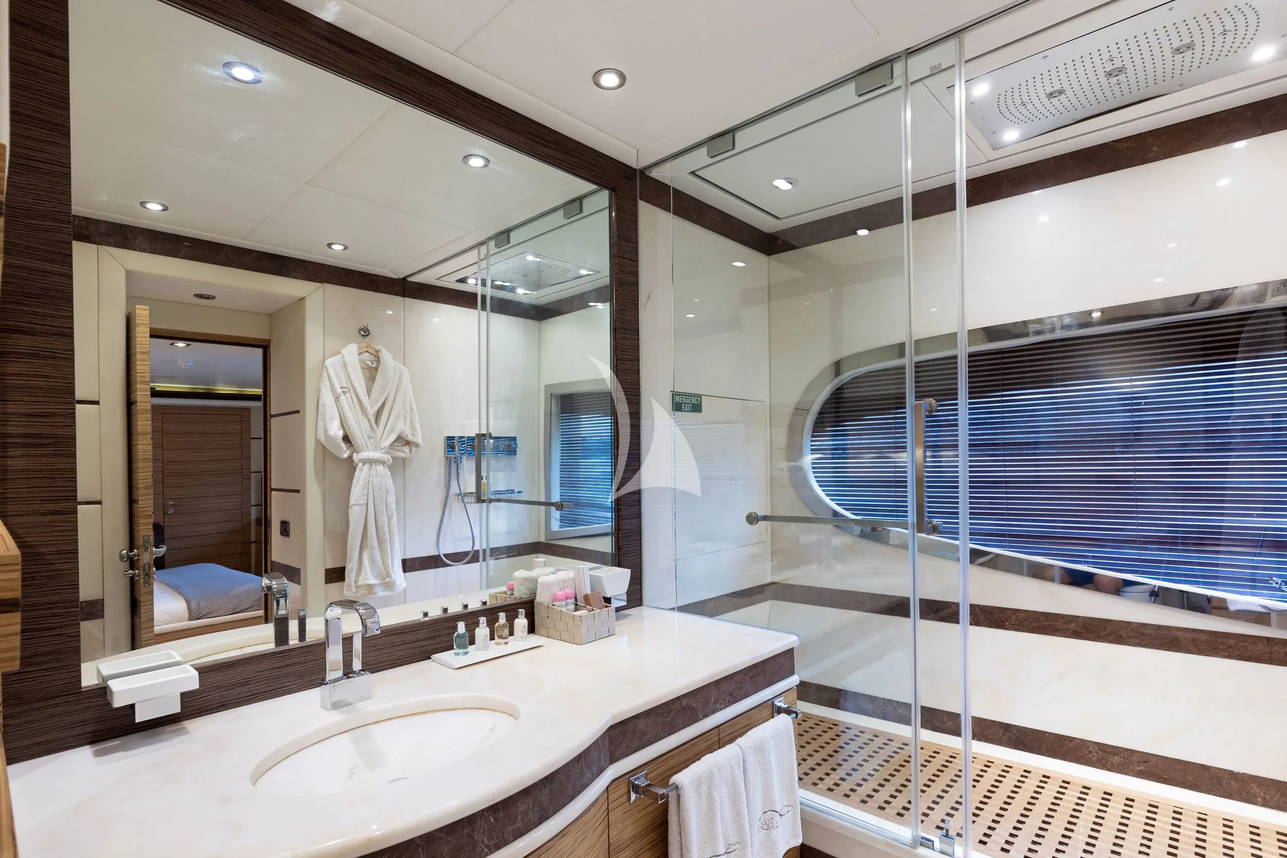 levante_yacht