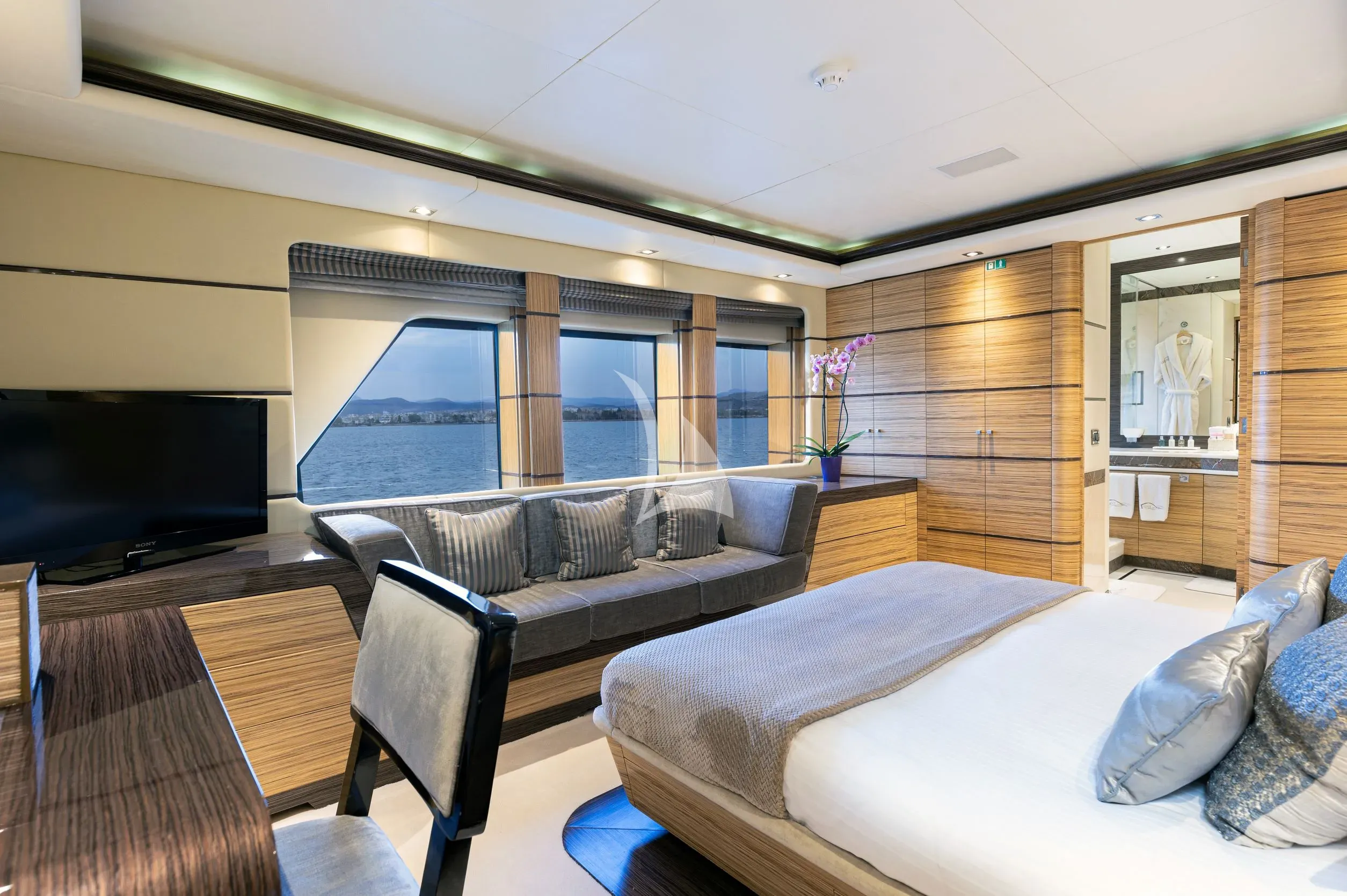 levante_yacht