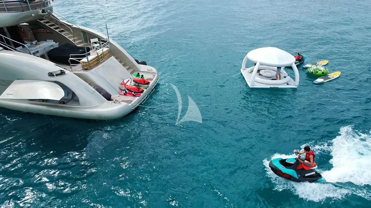 levante_yacht