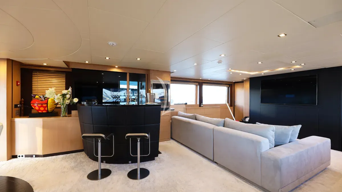 levante_yacht
