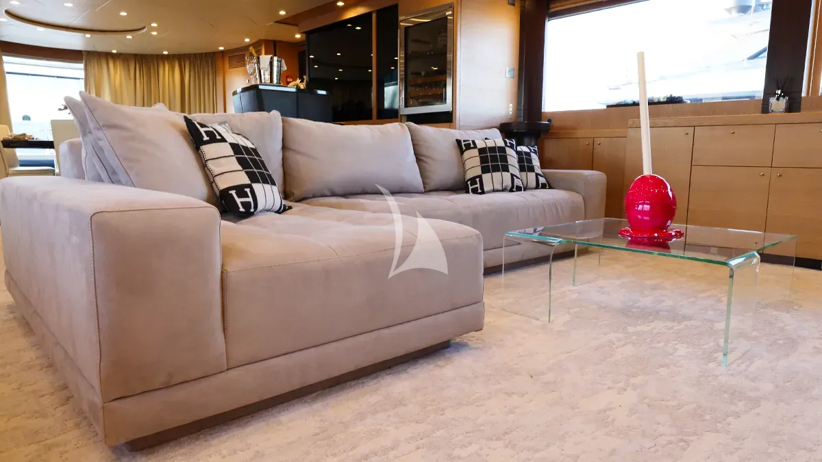 levante_yacht