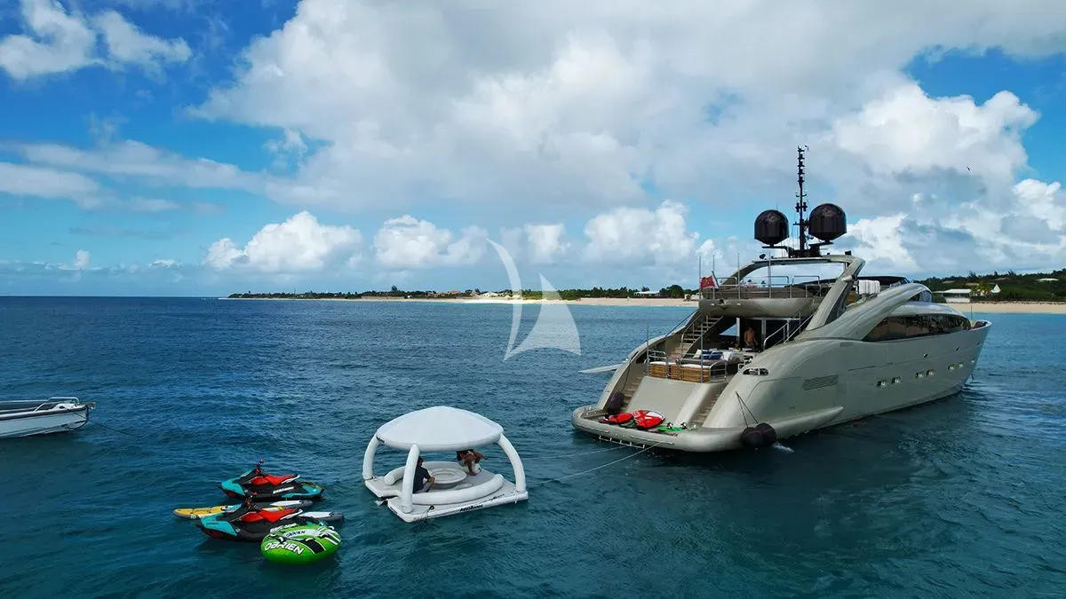 levante_yacht